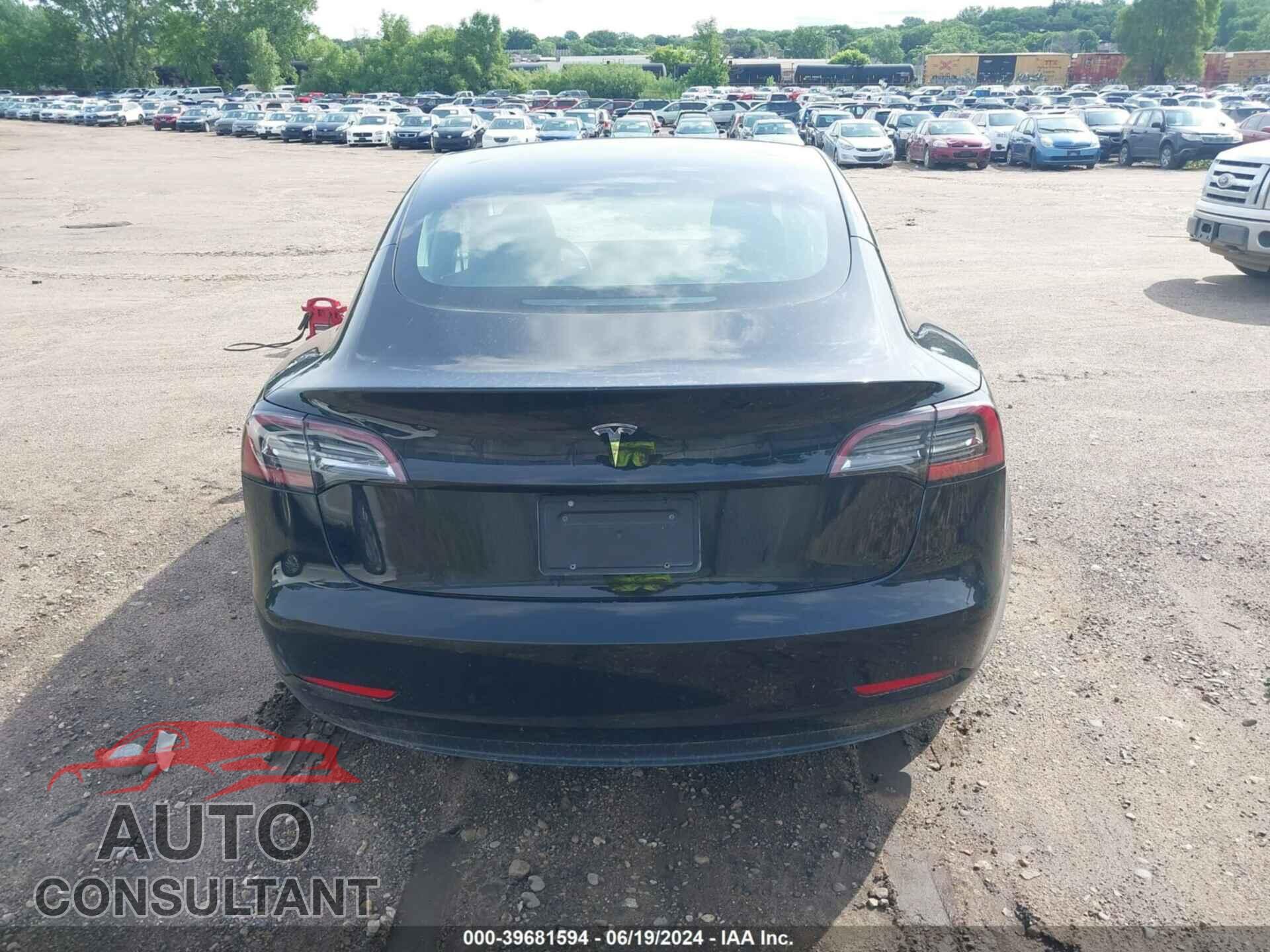 TESLA MODEL 3 2019 - 5YJ3E1EA2KF314159