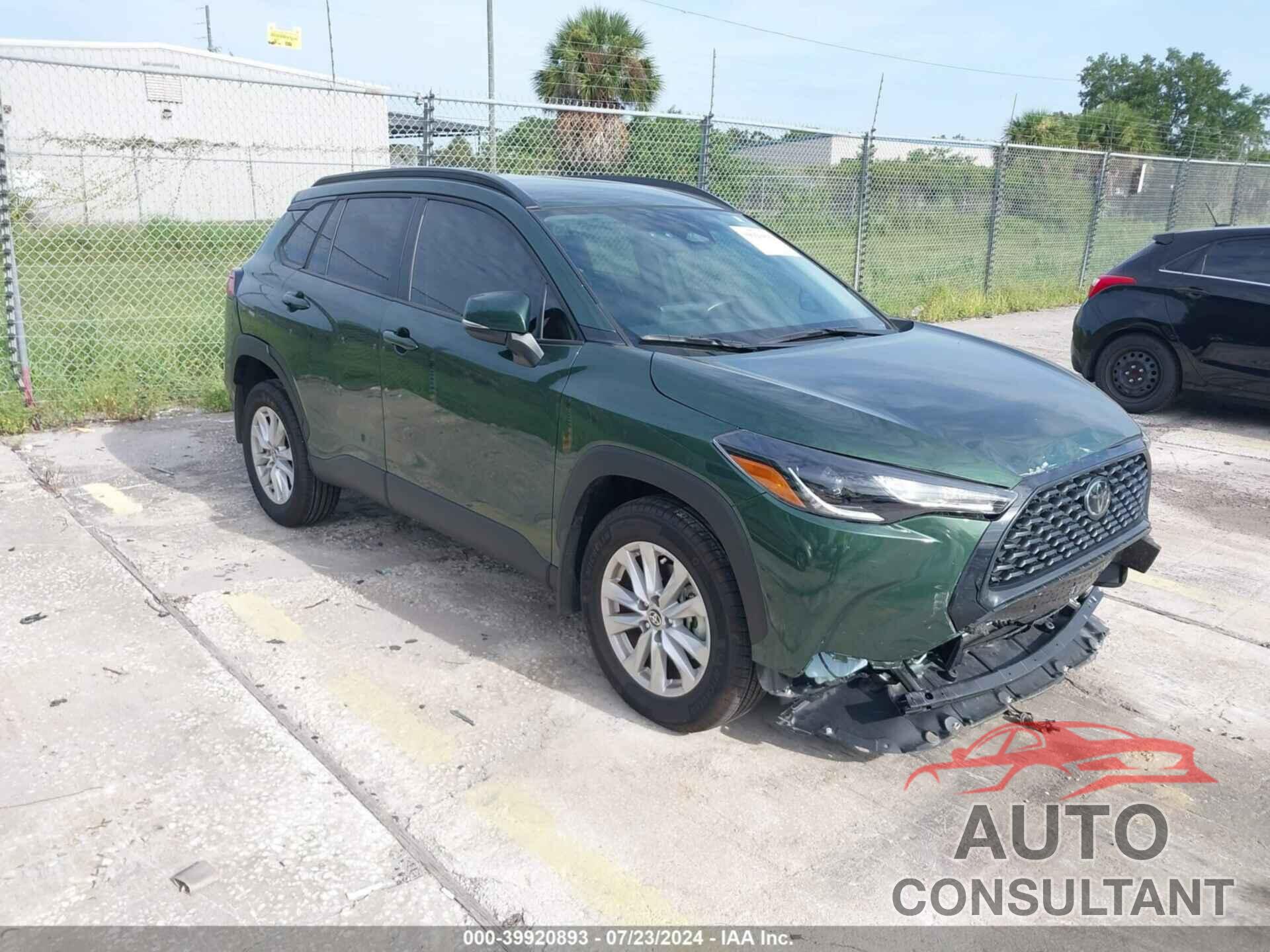 TOYOTA COROLLA CROSS 2023 - 7MUCAAAG5PV065984