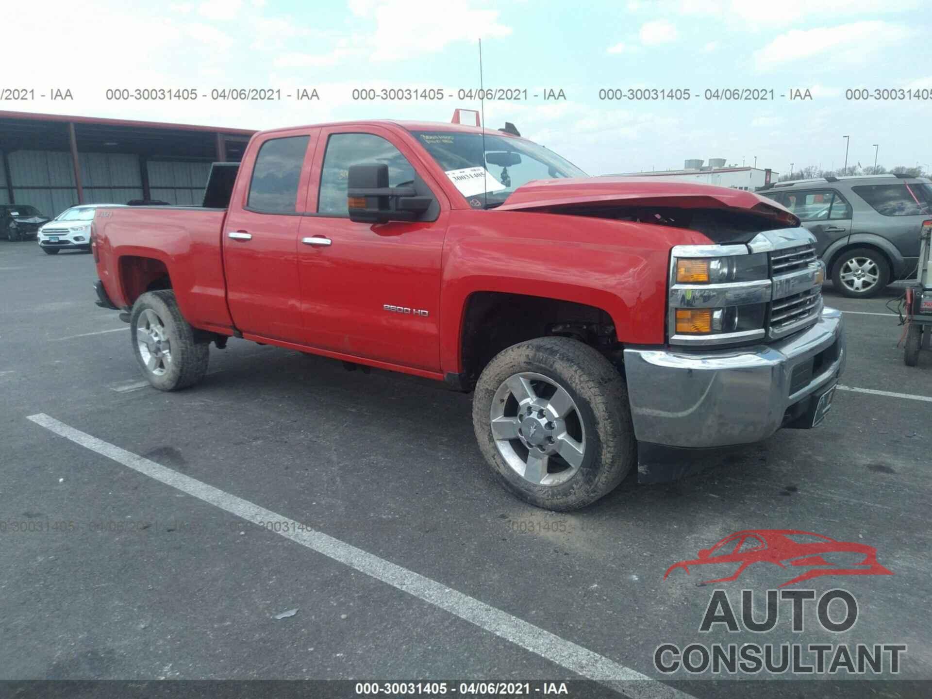 CHEVROLET SILVERADO 2500HD 2018 - 1GC2KUEG8JZ100859