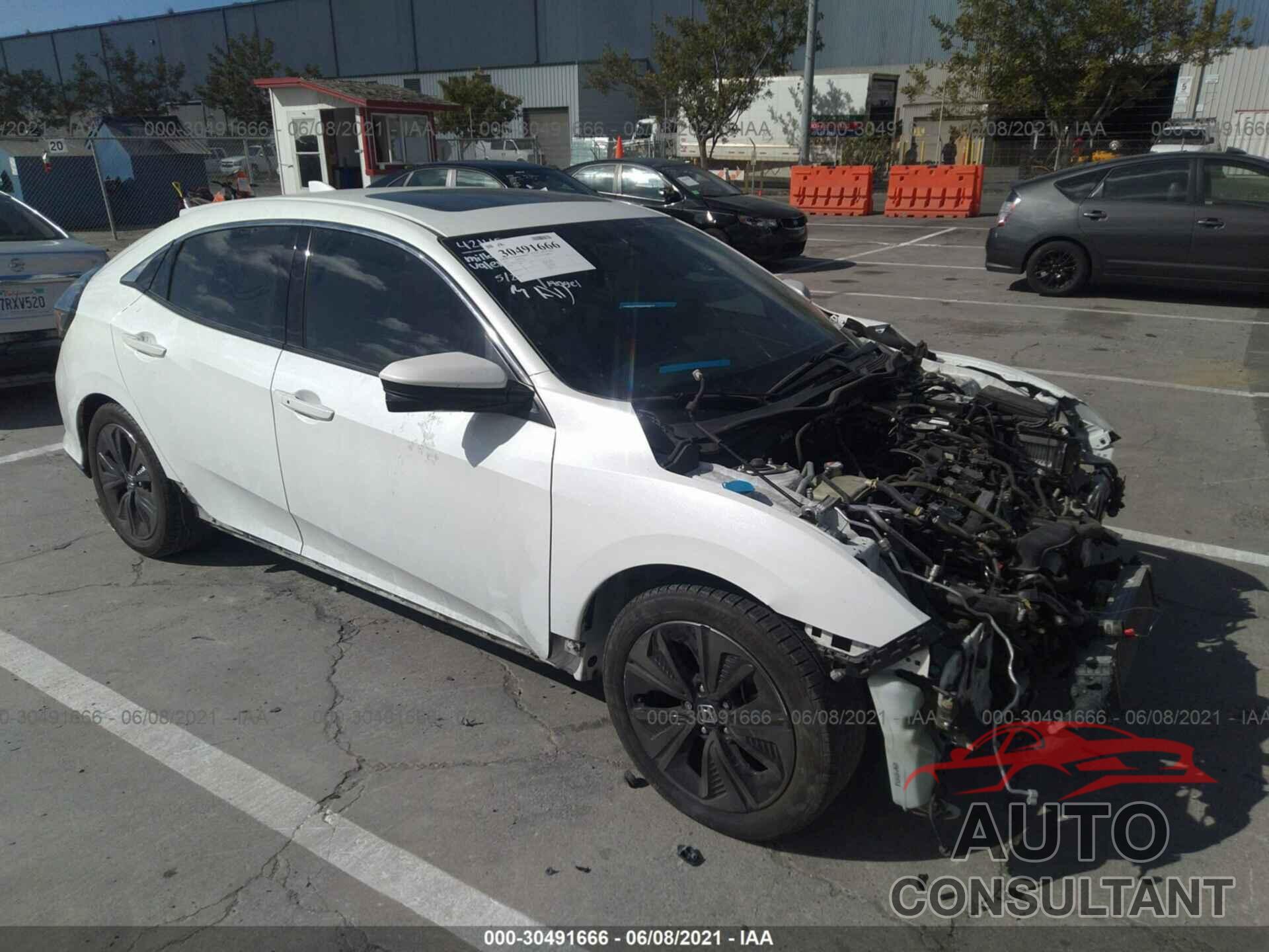 HONDA CIVIC HATCHBACK 2017 - SHHFK7H57HU410416