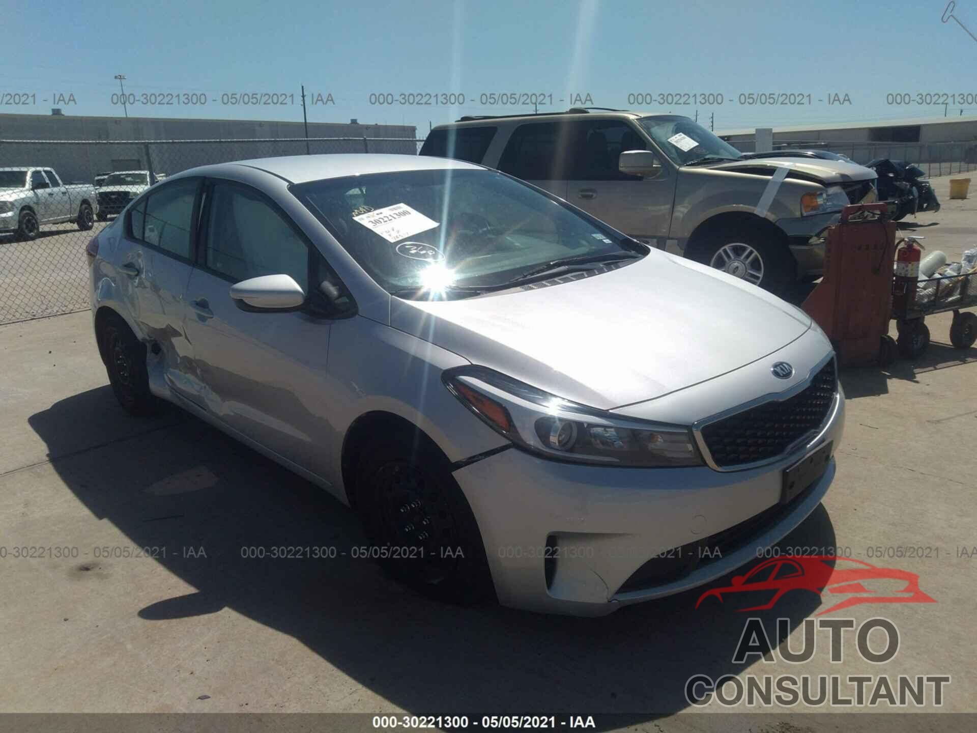 KIA FORTE 2017 - 3KPFK4A72HE093937
