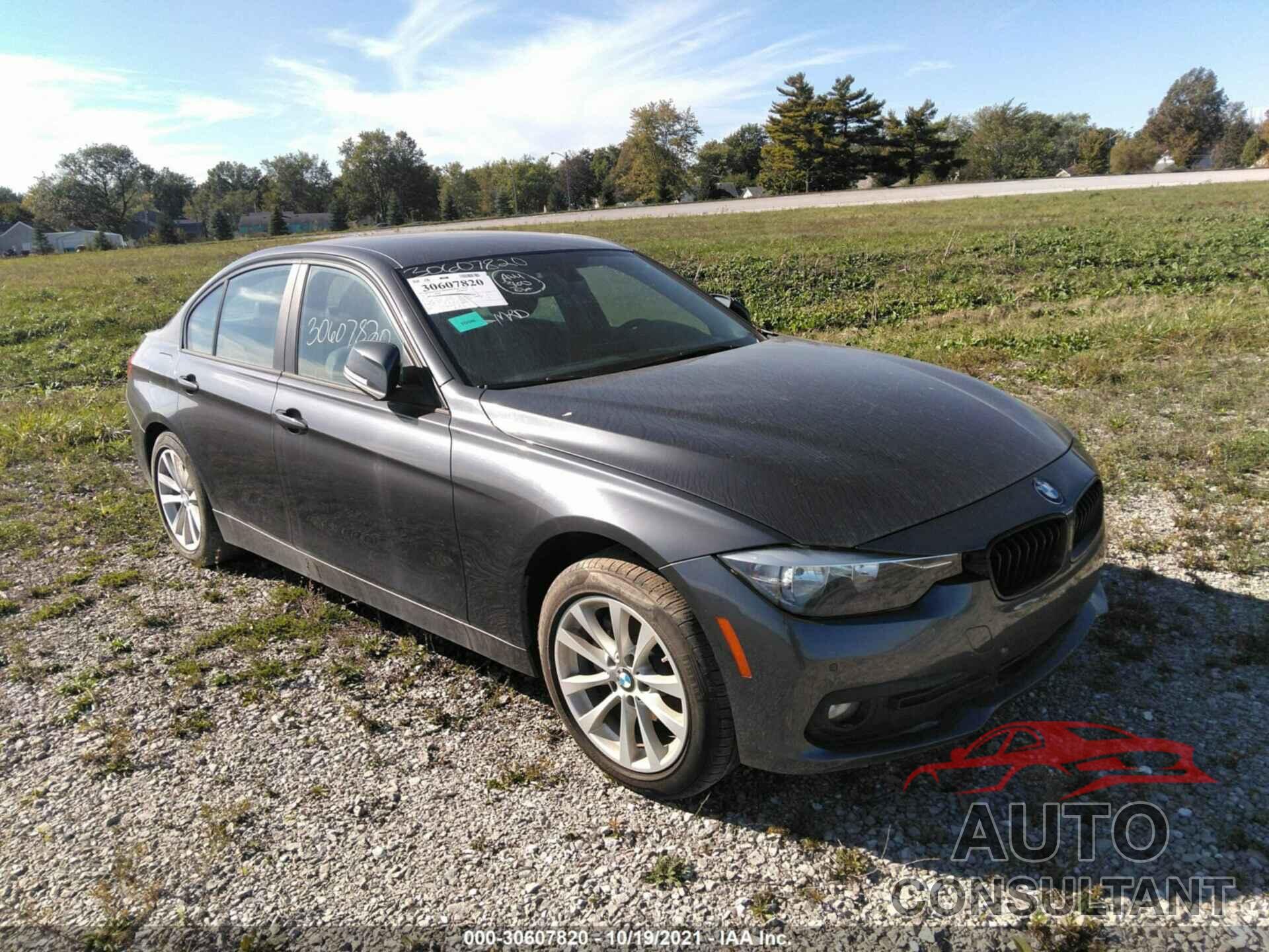 BMW 3 SERIES 2017 - WBA8A9C30HAC99831