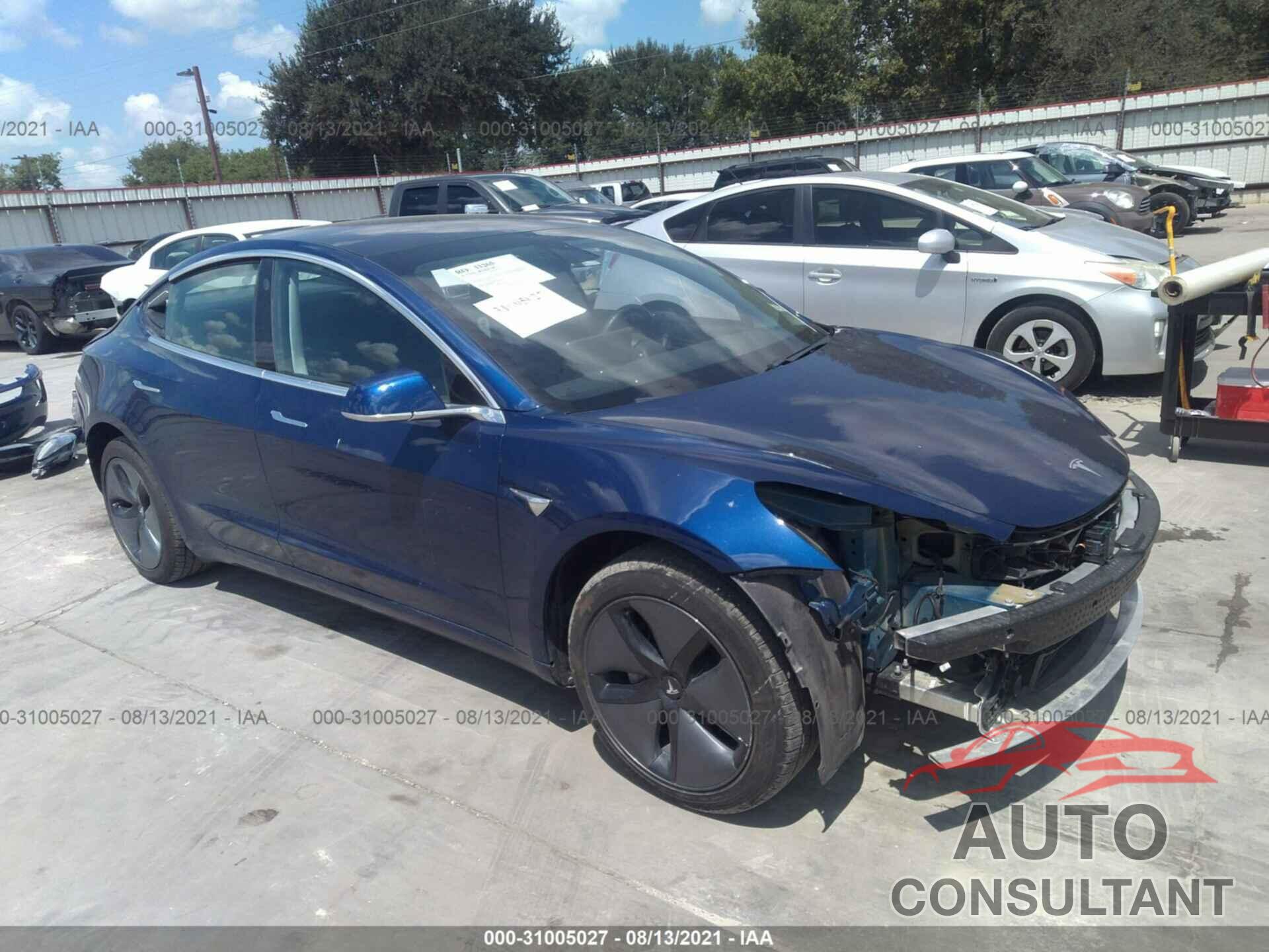TESLA MODEL 3 2019 - 5YJ3E1EA9KF193579
