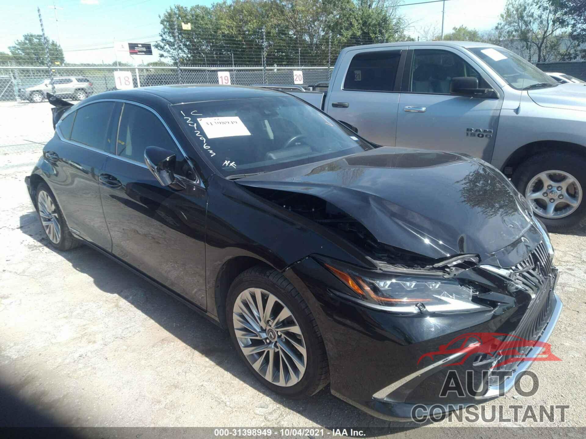 LEXUS ES 2019 - JTHB21B18K2006990