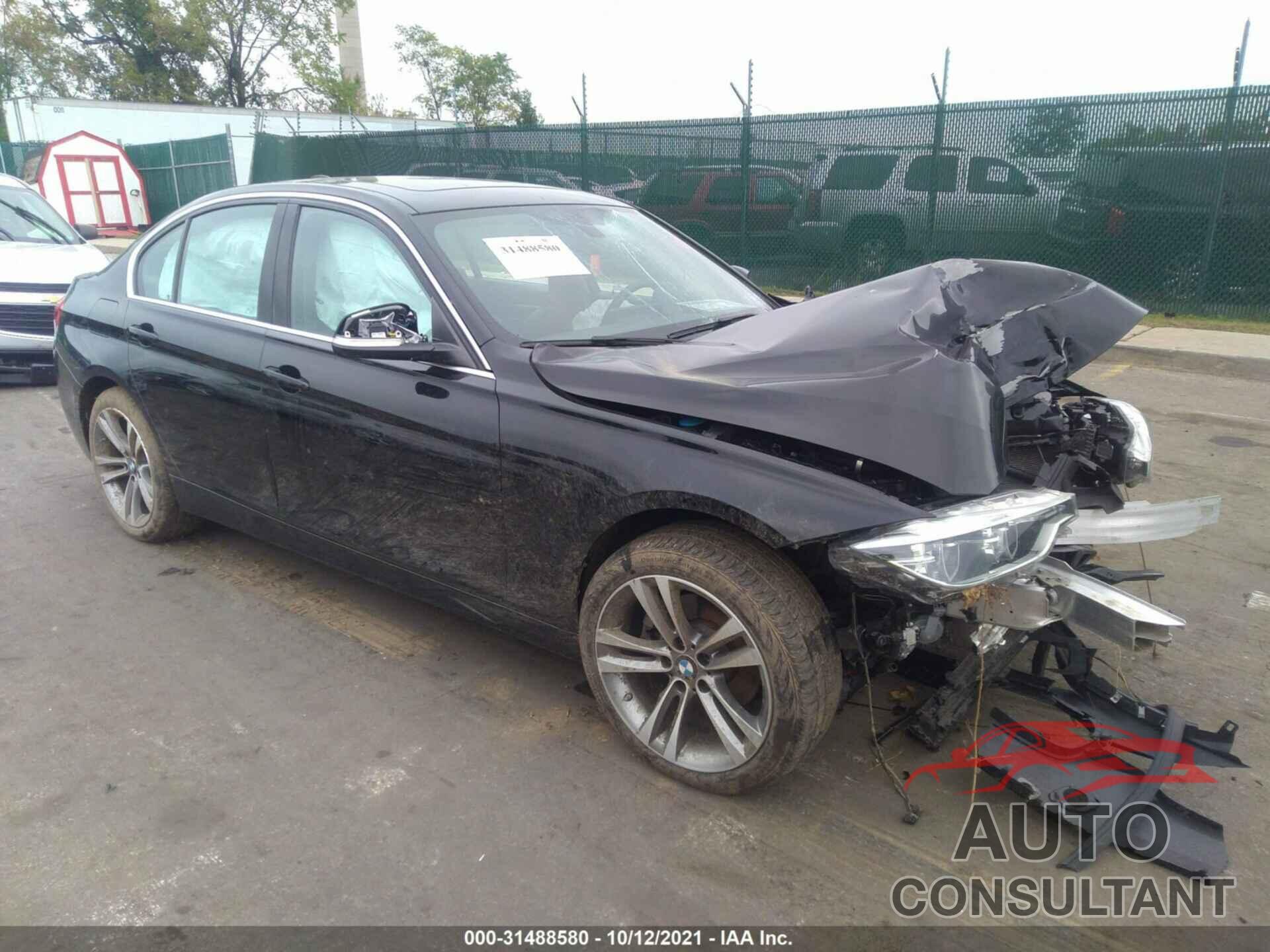 BMW 3 SERIES 2018 - WBA8D9G50JNU67417