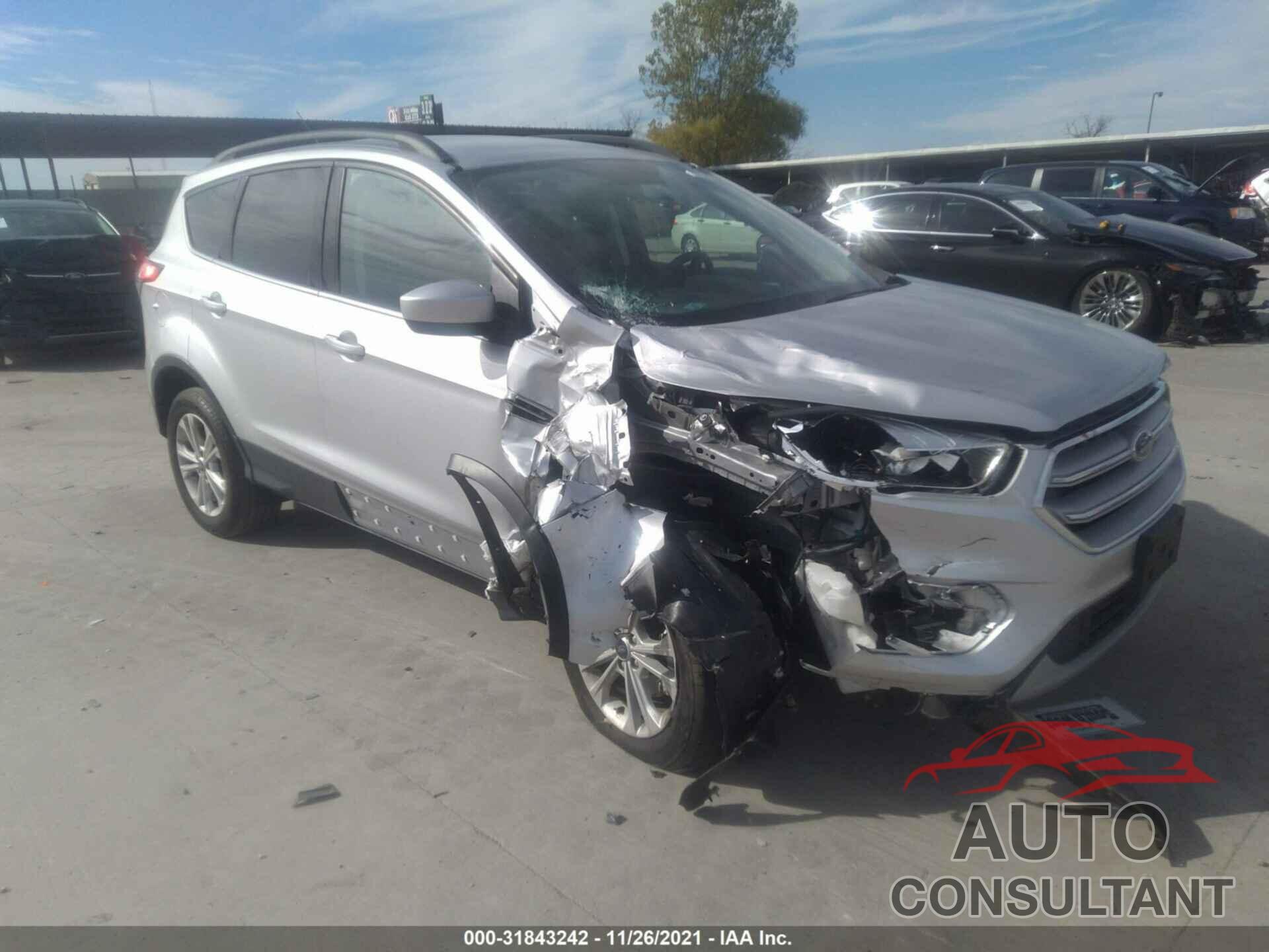 FORD ESCAPE 2018 - 1FMCU0GD4JUC18846