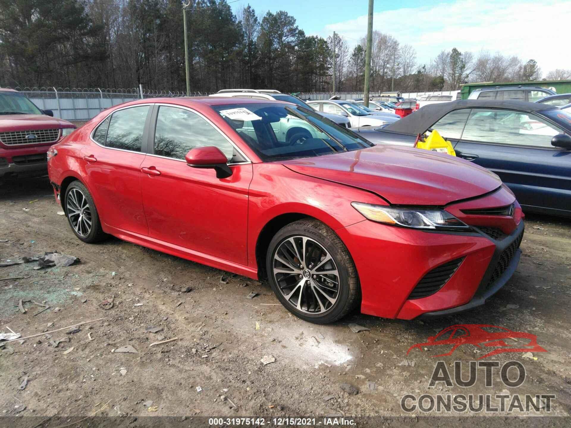TOYOTA CAMRY 2020 - 4T1G11AK0LU342526