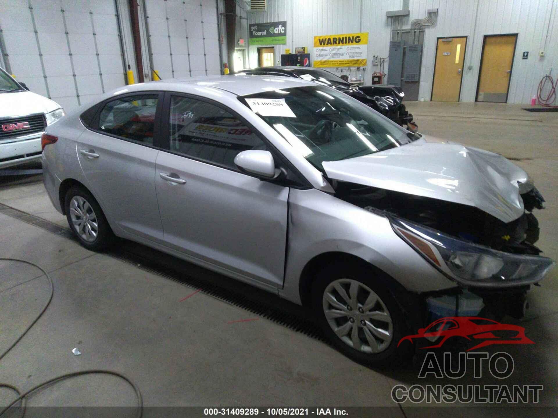 HYUNDAI ACCENT 2018 - 3KPC24A35JE013519