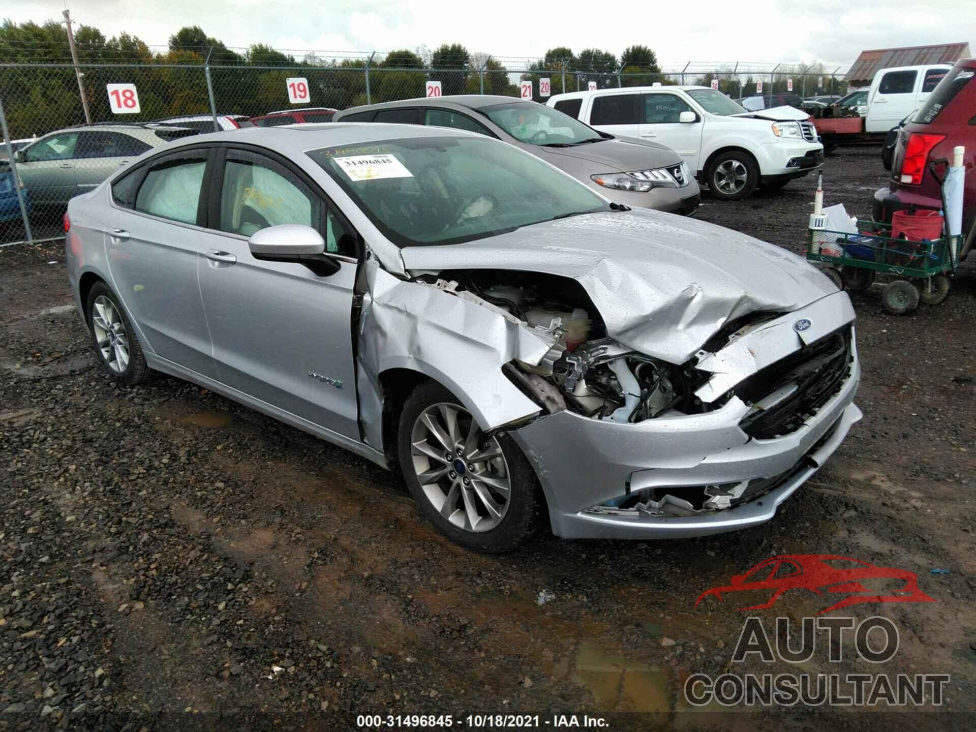 FORD FUSION 2017 - 3FA6P0LU1HR258503