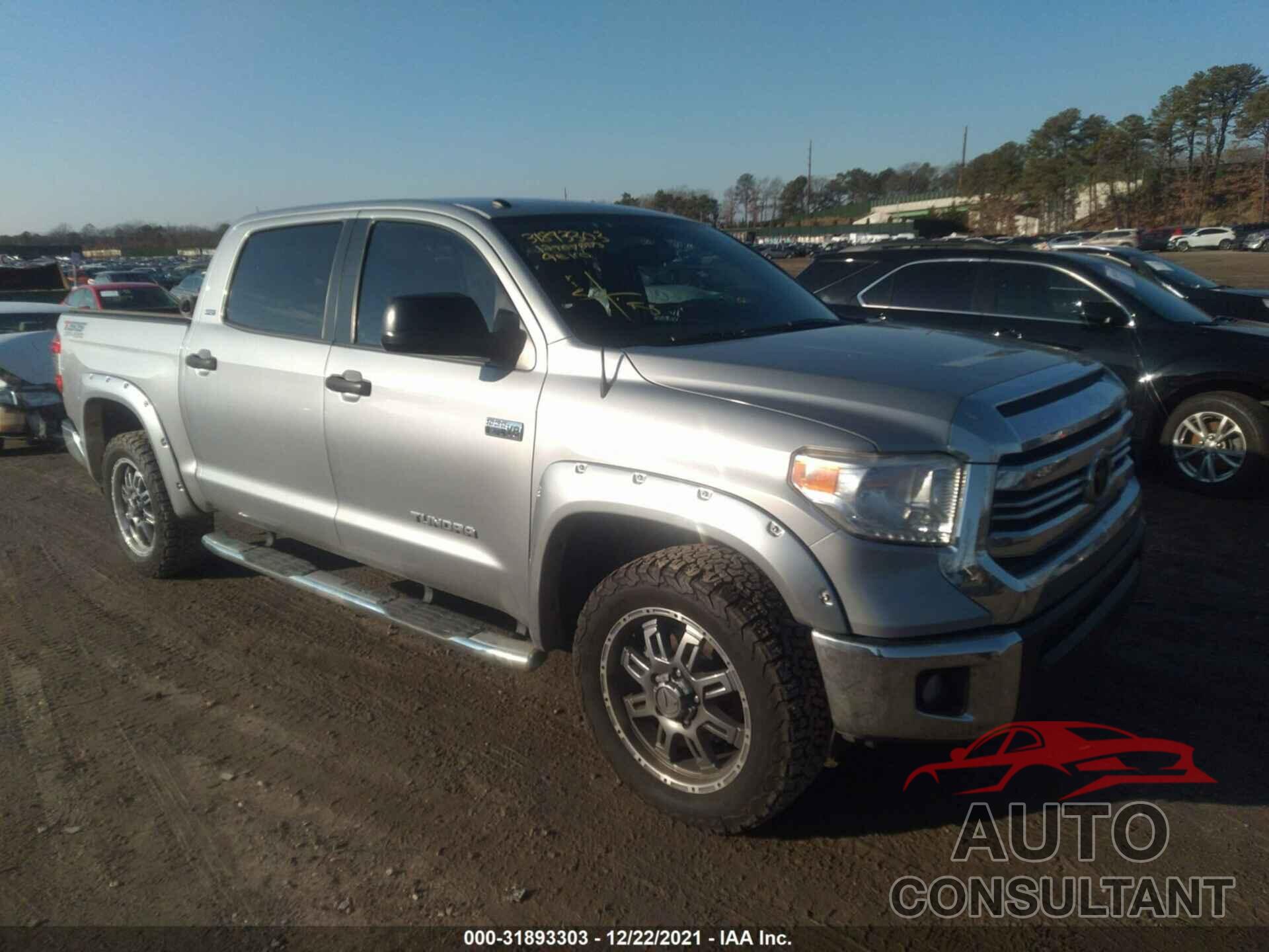 TOYOTA TUNDRA 4WD 2017 - 5TFDW5F11HX611039