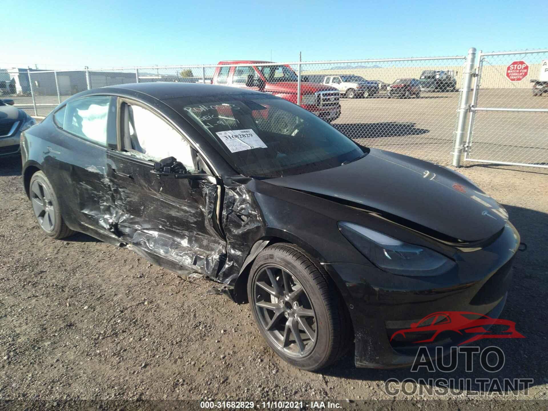 TESLA MODEL 3 2021 - 5YJ3E1EA6MF930286