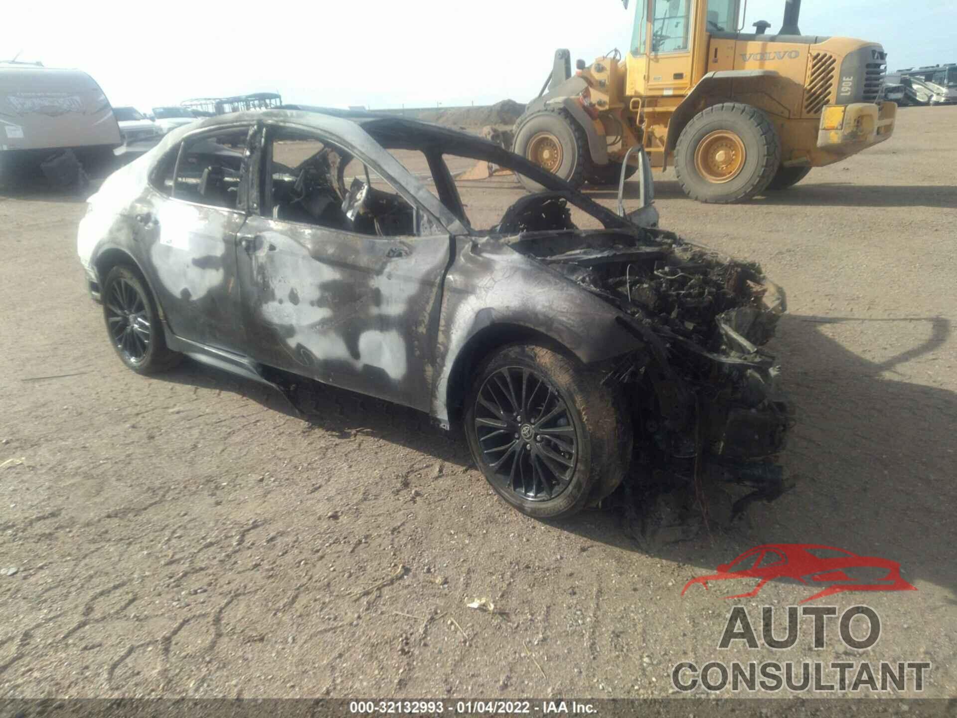 TOYOTA CAMRY 2021 - 4T1G11AK8MU432749