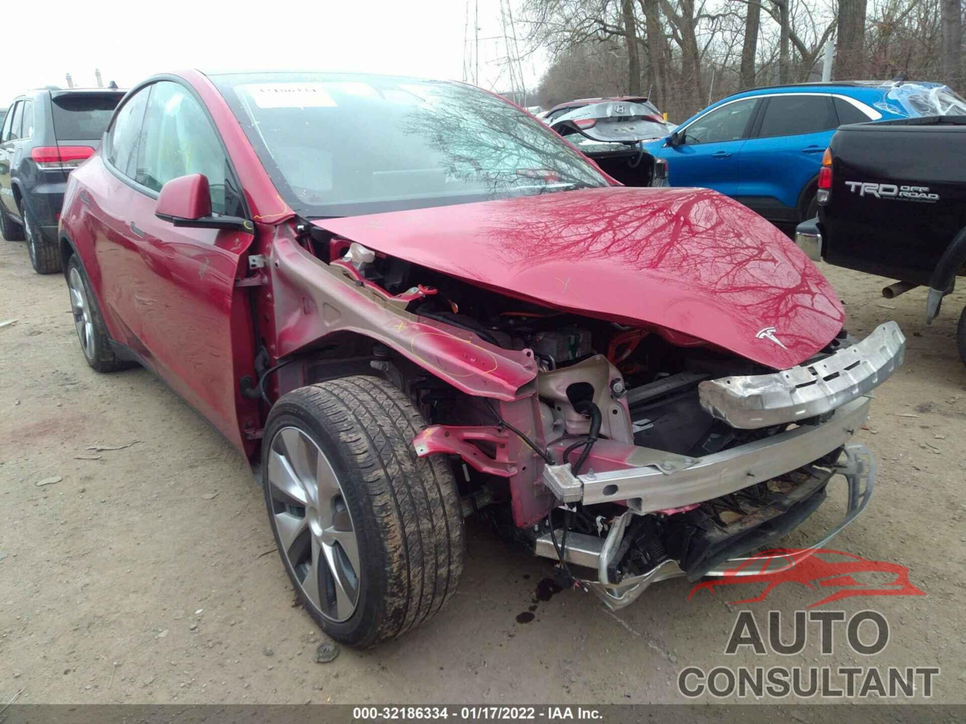 TESLA MODEL Y 2020 - 5YJYGDEE0LF026291