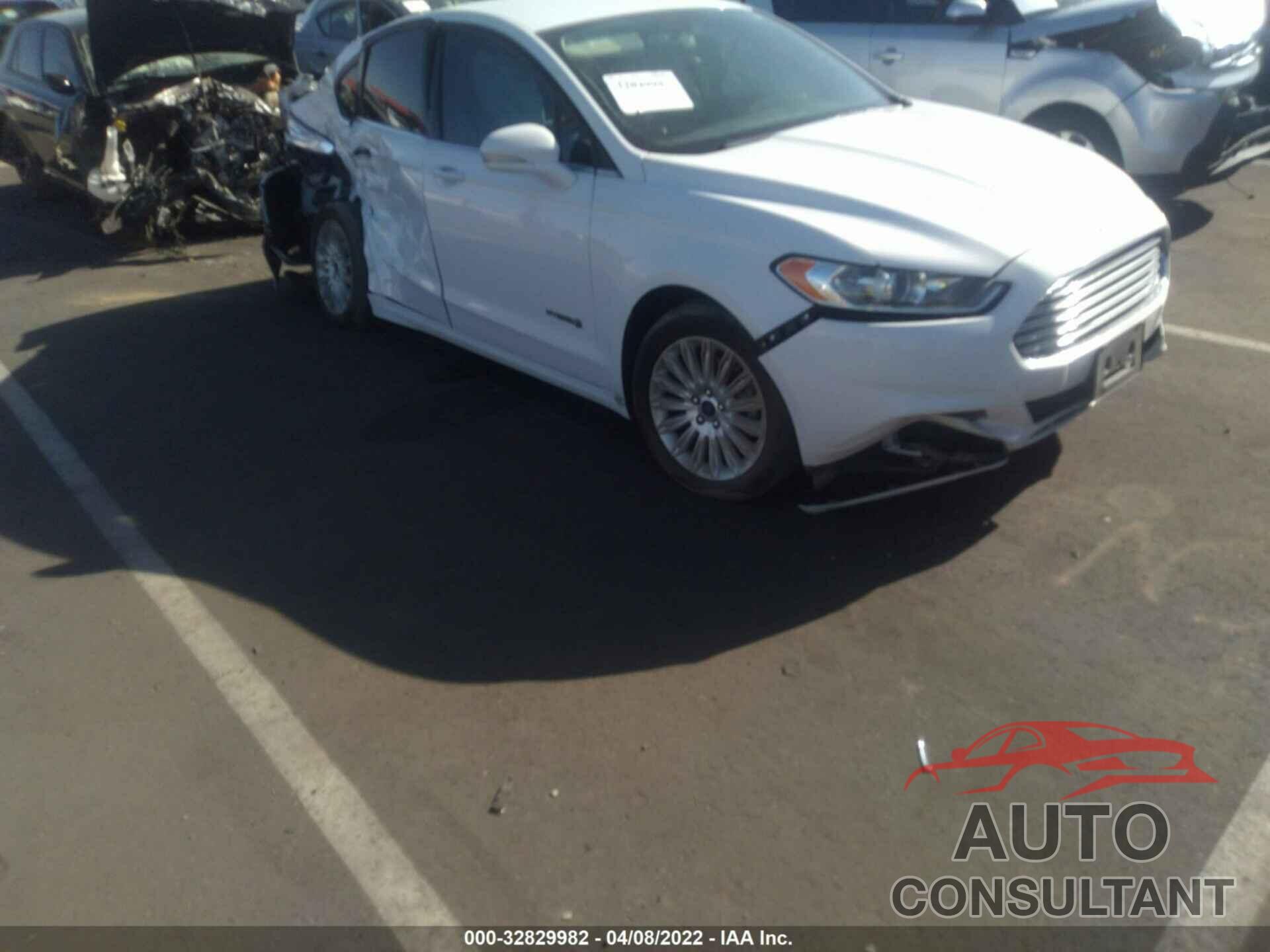FORD FUSION 2016 - 3FA6P0LU8GR233189