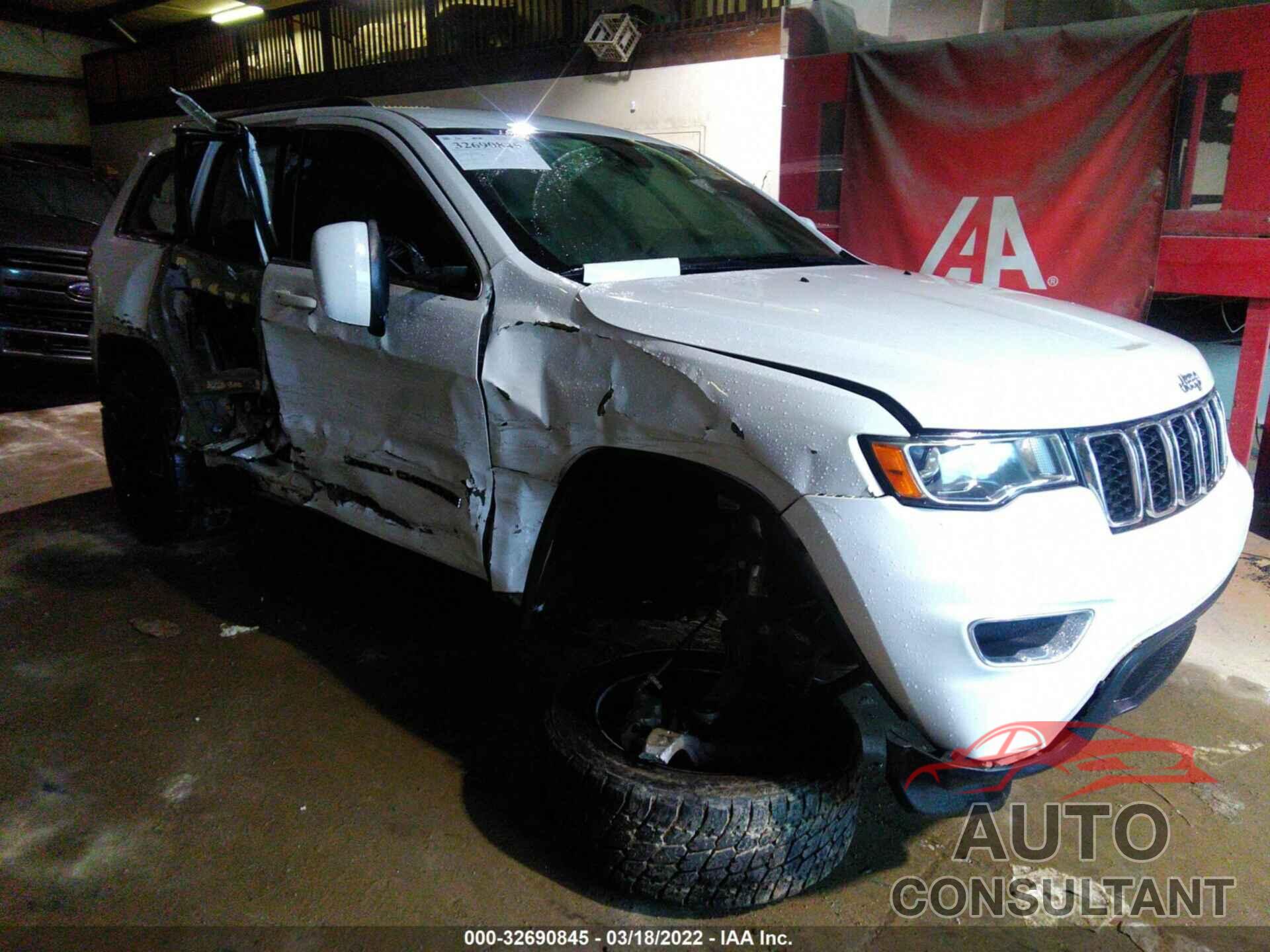 JEEP GRAND CHEROKEE 2017 - 1C4RJEAGXHC685678