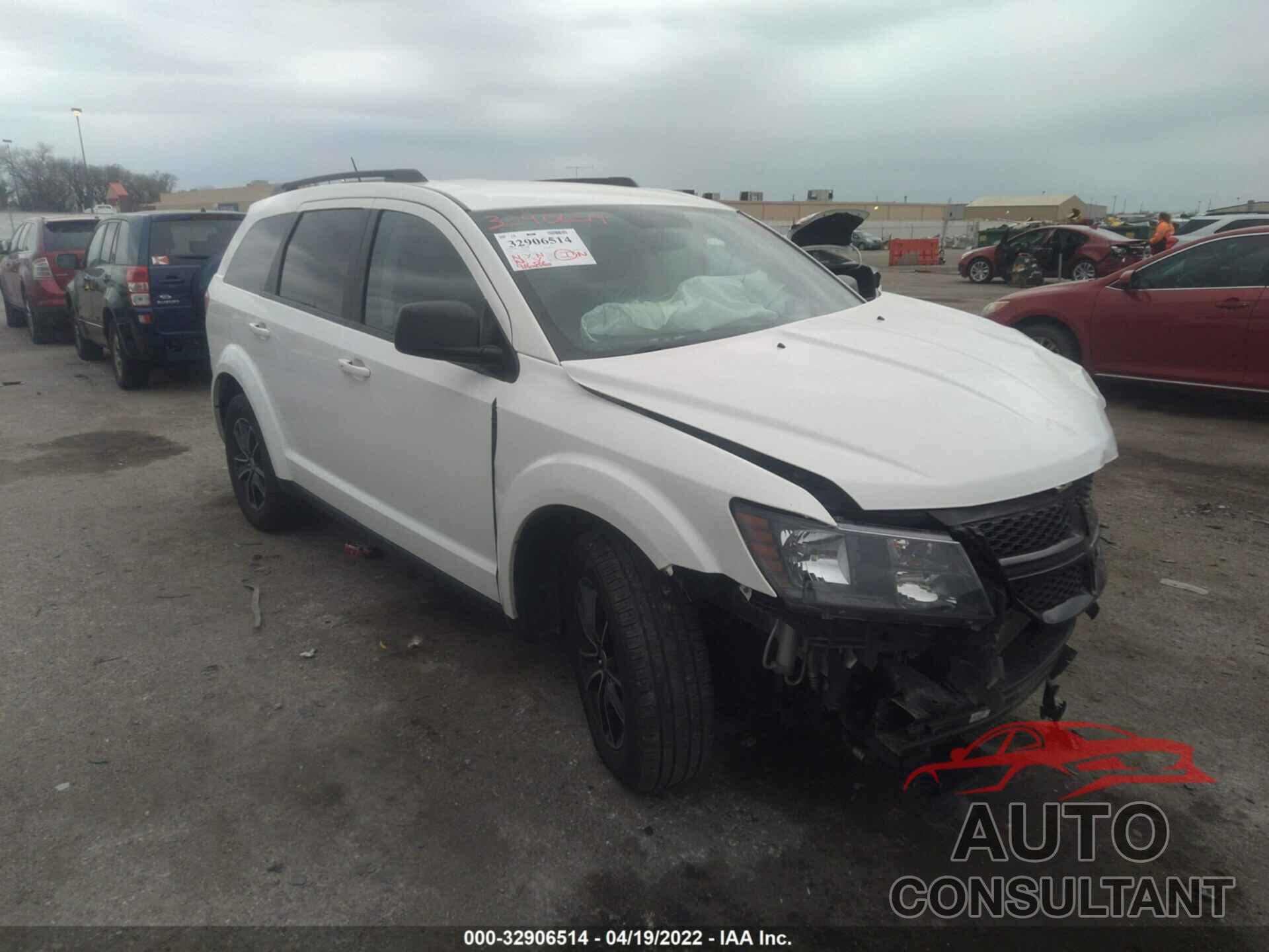 DODGE JOURNEY 2018 - 3C4PDCAB5JT208741