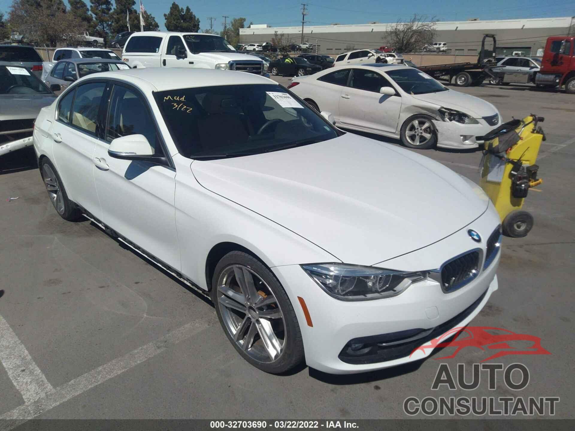 BMW 3 SERIES 2018 - WBA8D9C53JEM32554