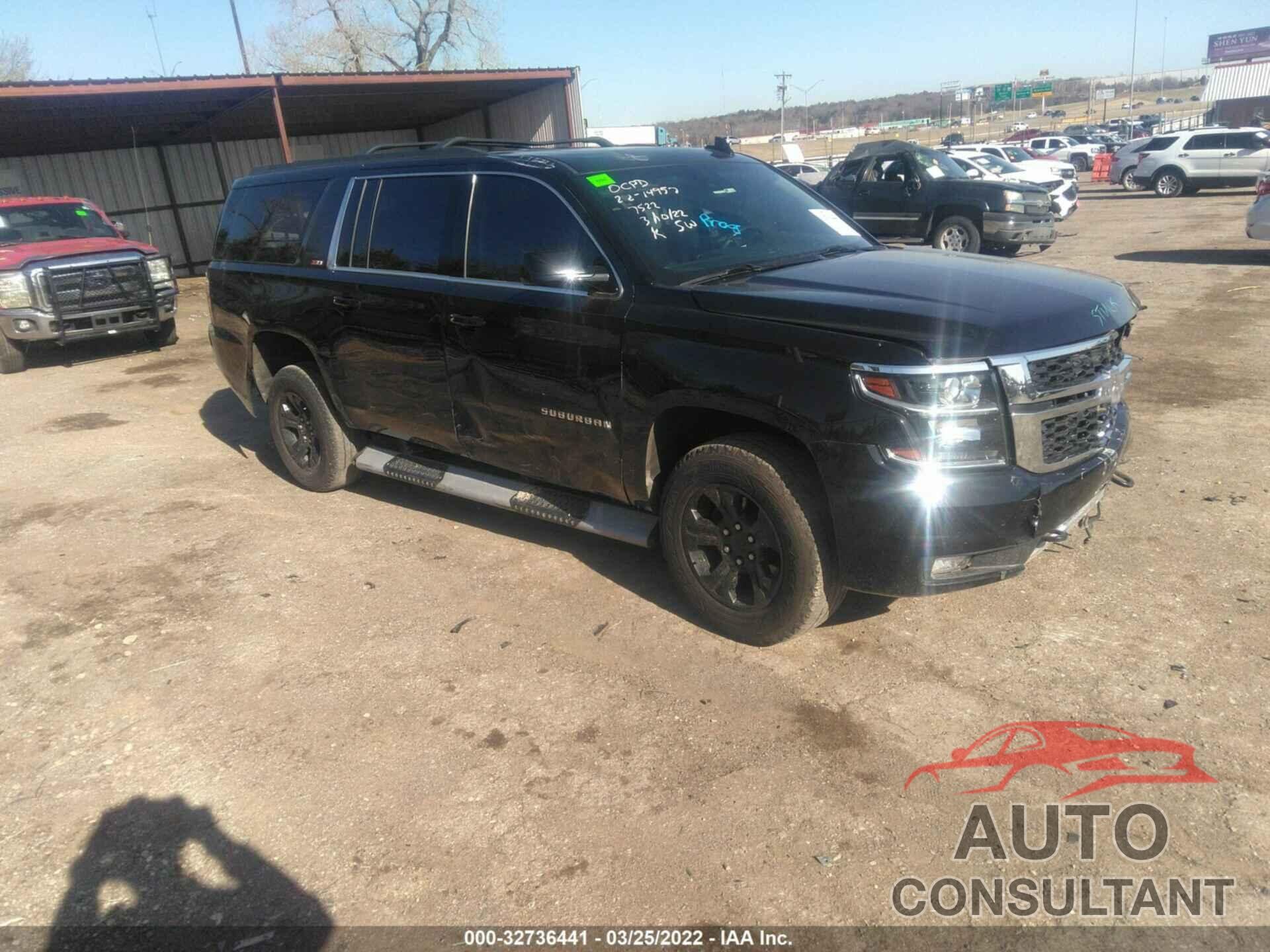 CHEVROLET SUBURBAN 2019 - 1GNSKHKC1KR367522