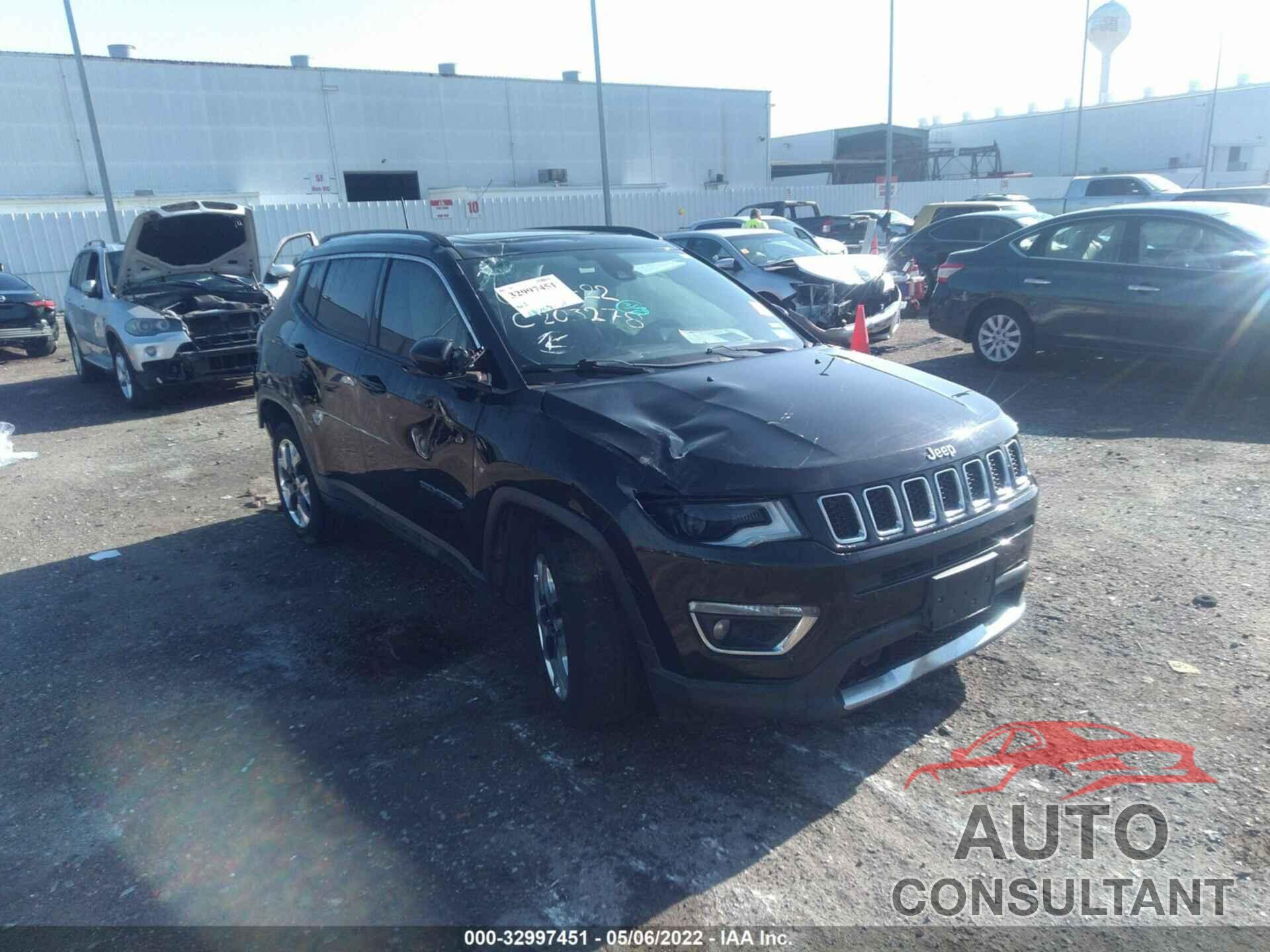 JEEP COMPASS 2018 - 3C4NJCCB0JT124453