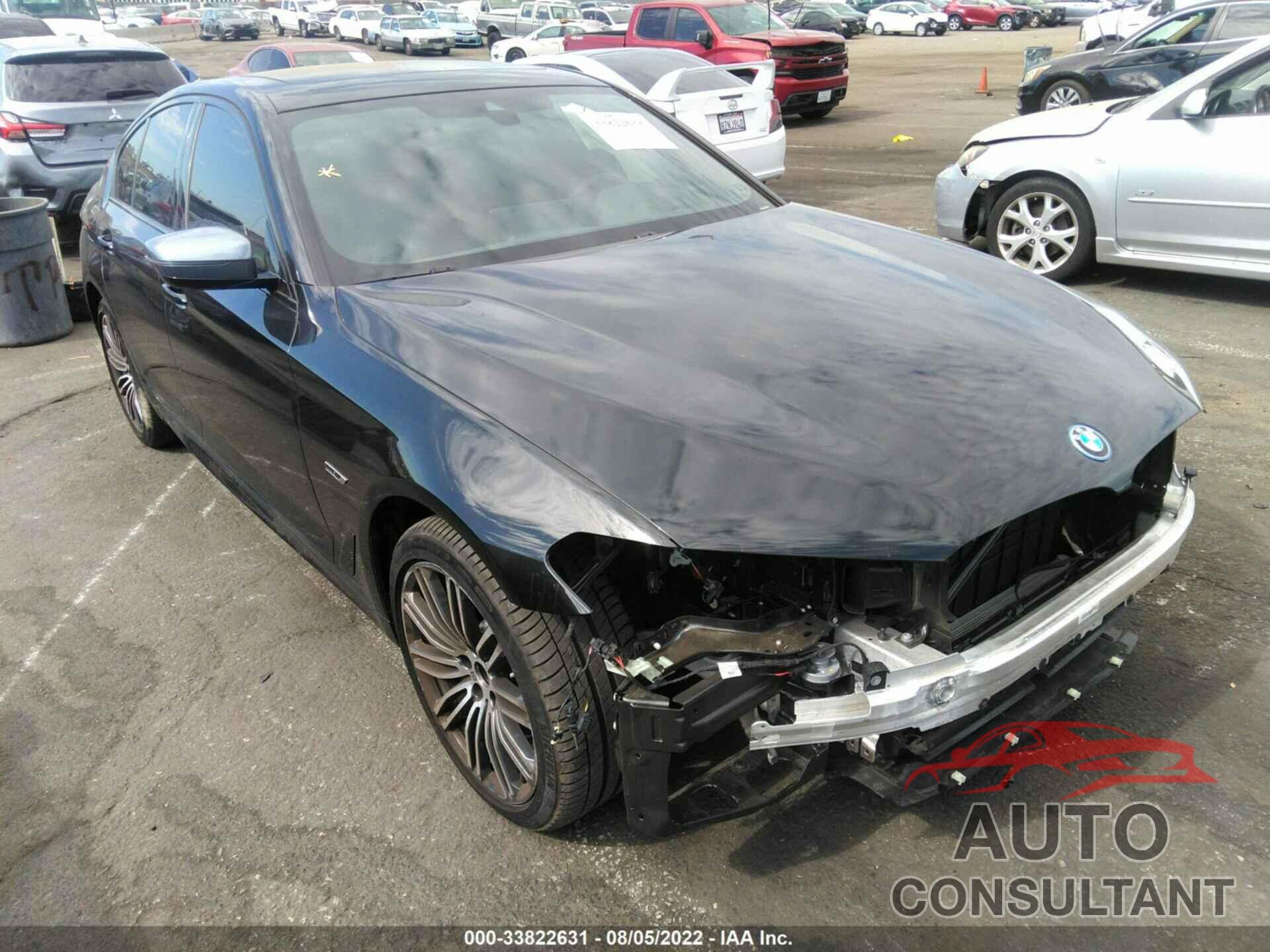 BMW 5 SERIES 2022 - WBA13AG08NCK12042