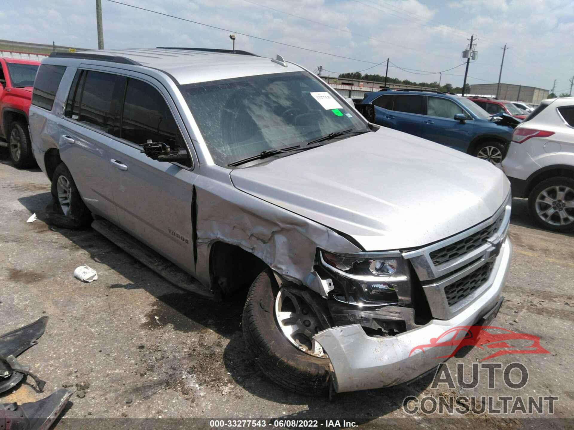 CHEVROLET TAHOE 2017 - 1GNSCBKC0HR126635