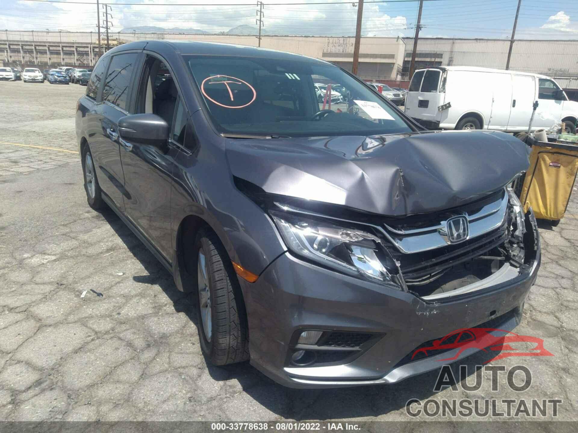 HONDA ODYSSEY 2018 - 5FNRL6H71JB030887