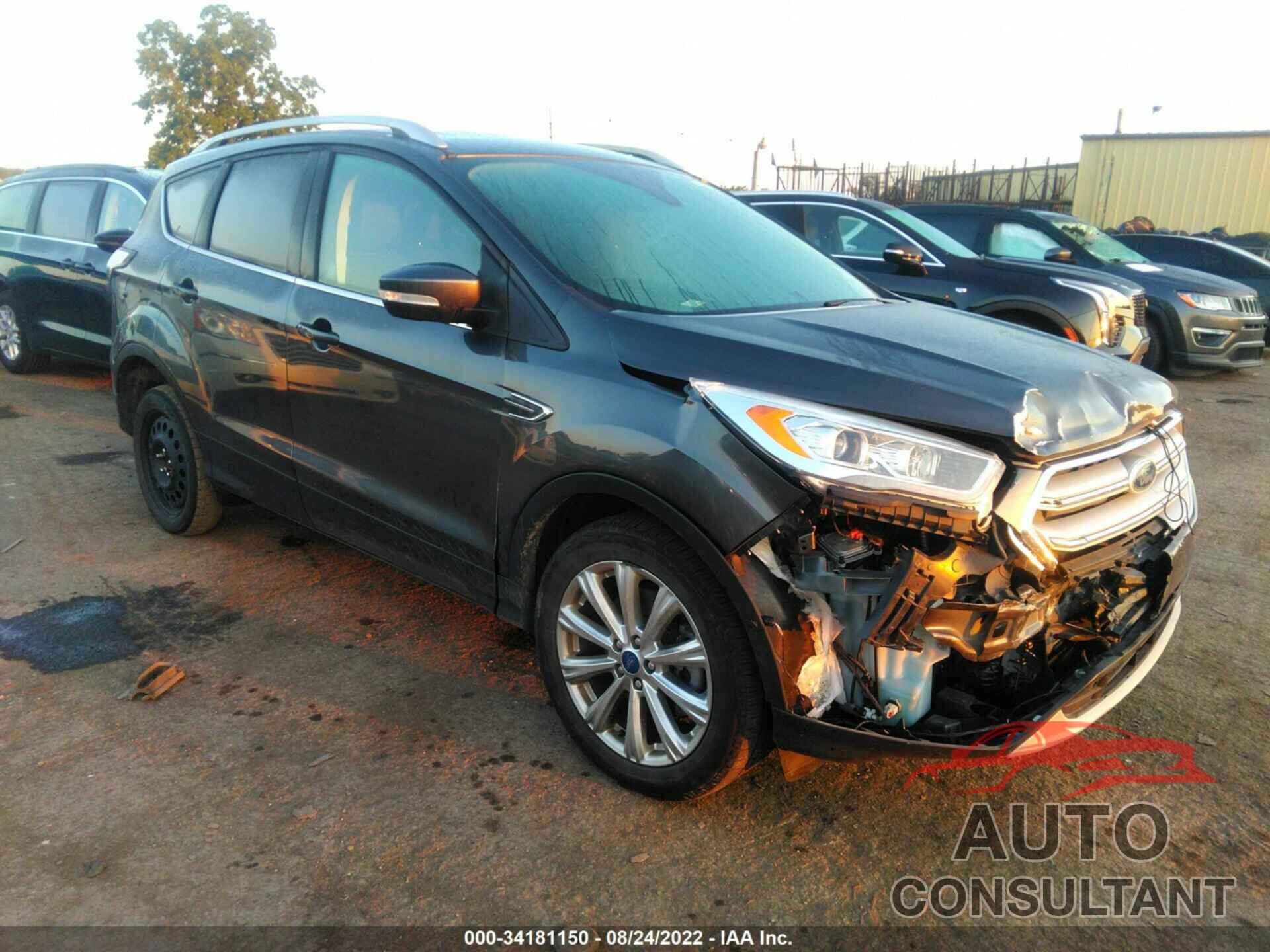 FORD ESCAPE 2018 - 1FMCU9J98JUA82407