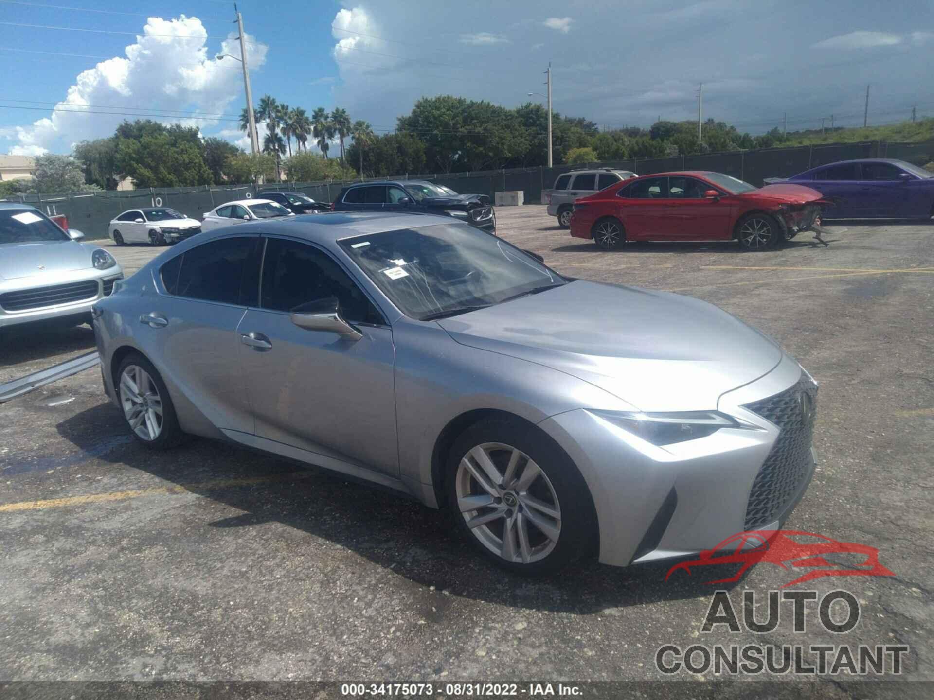 LEXUS IS 2021 - JTHCA1D29M5116297