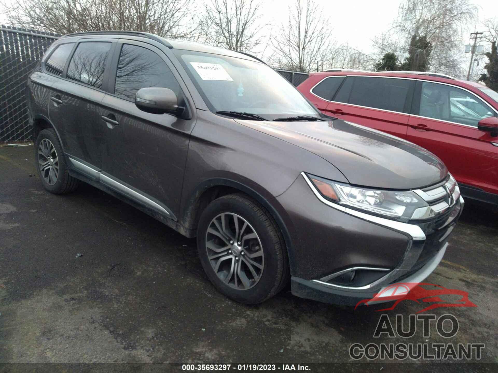 MITSUBISHI OUTLANDER 2016 - JA4AD3A39GZ021724