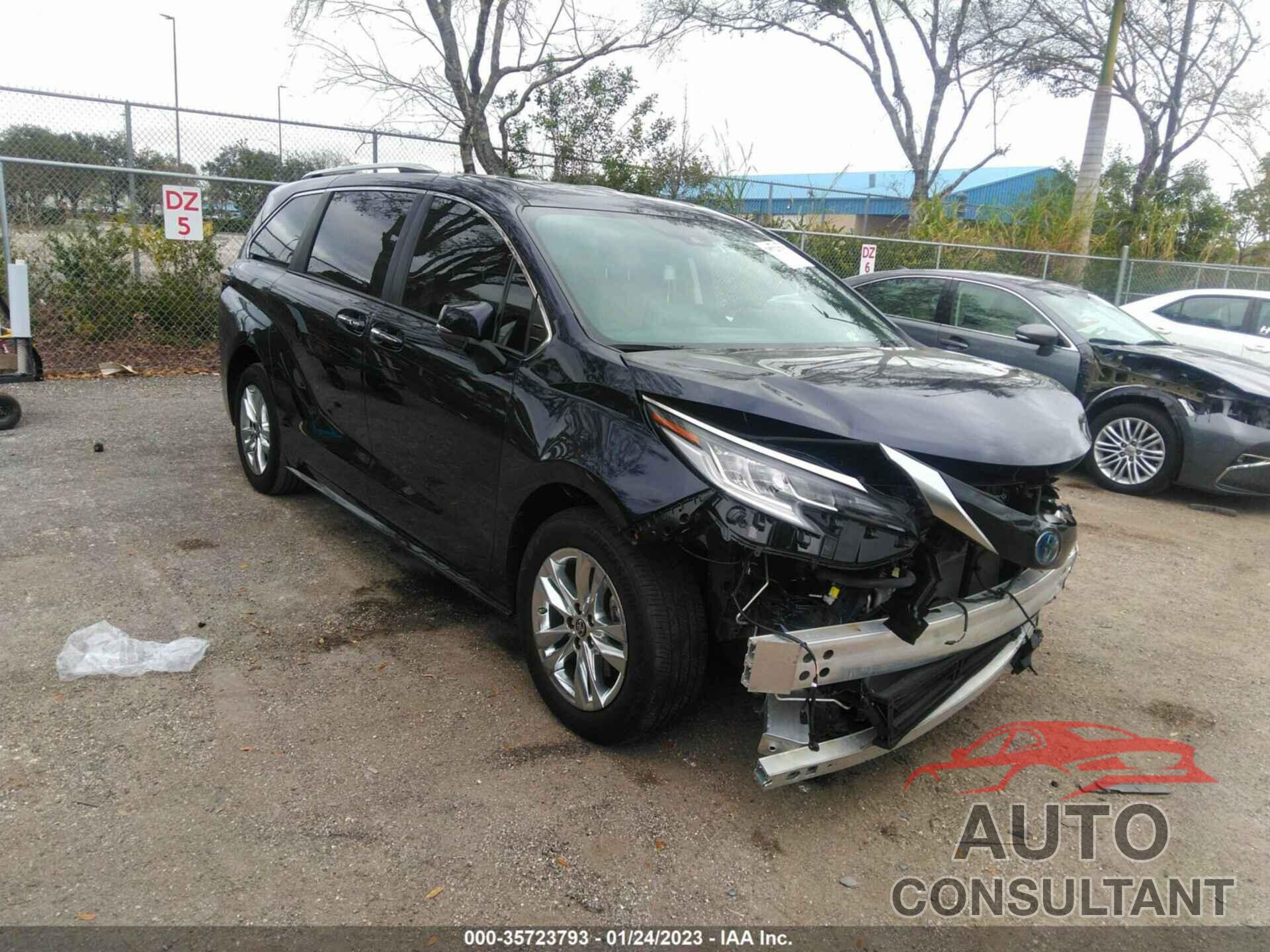 TOYOTA SIENNA 2022 - 5TDZRKEC1NS093725