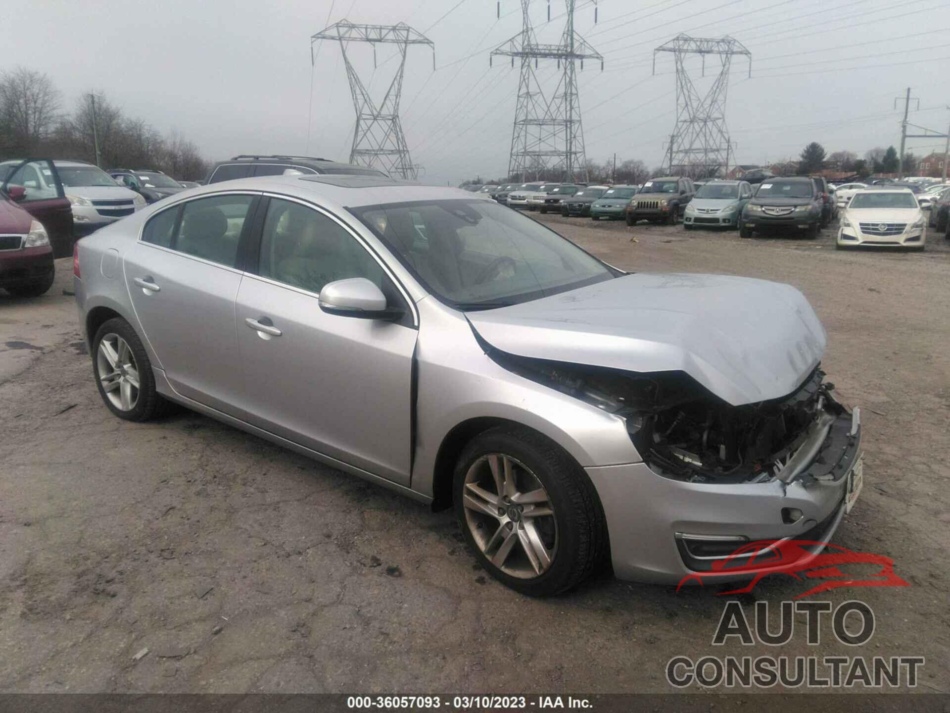 VOLVO S60 2015 - YV126MFK8F1342011