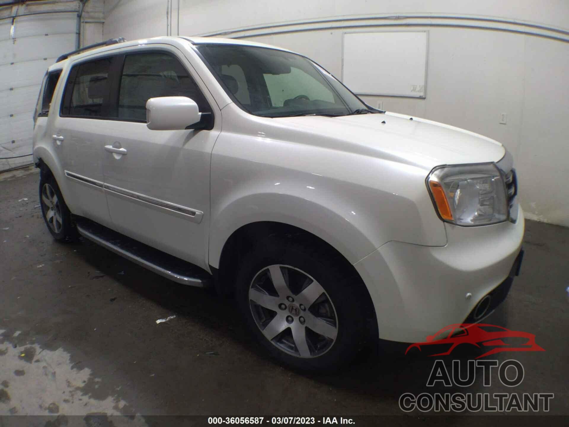 HONDA PILOT 2015 - 5FNYF4H95FB042086