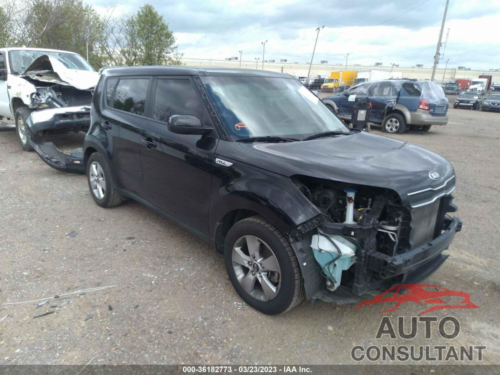 KIA SOUL 2018 - KNDJN2A27J7519430