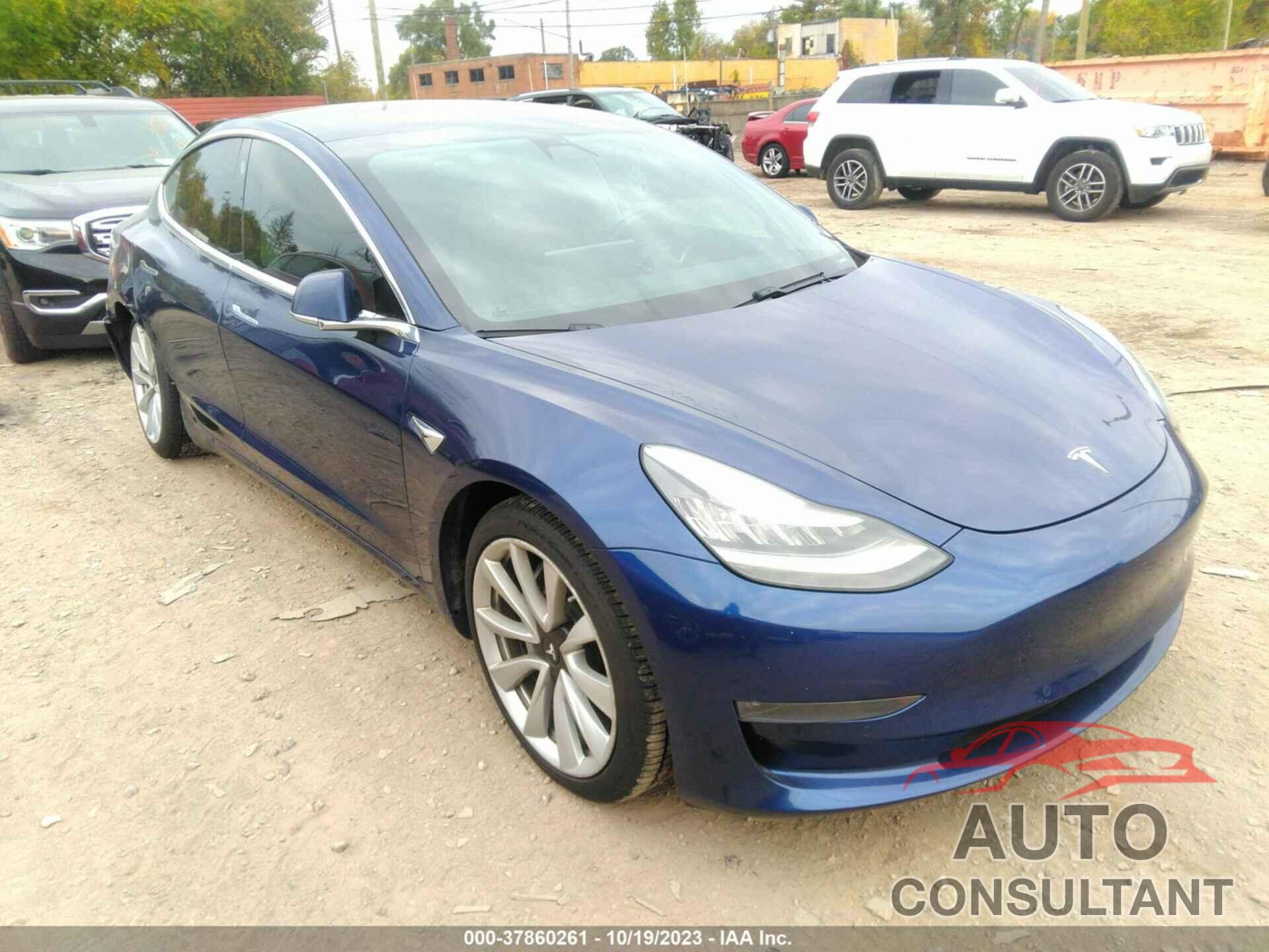 TESLA MODEL 3 2018 - 5YJ3E1EB3JF092030
