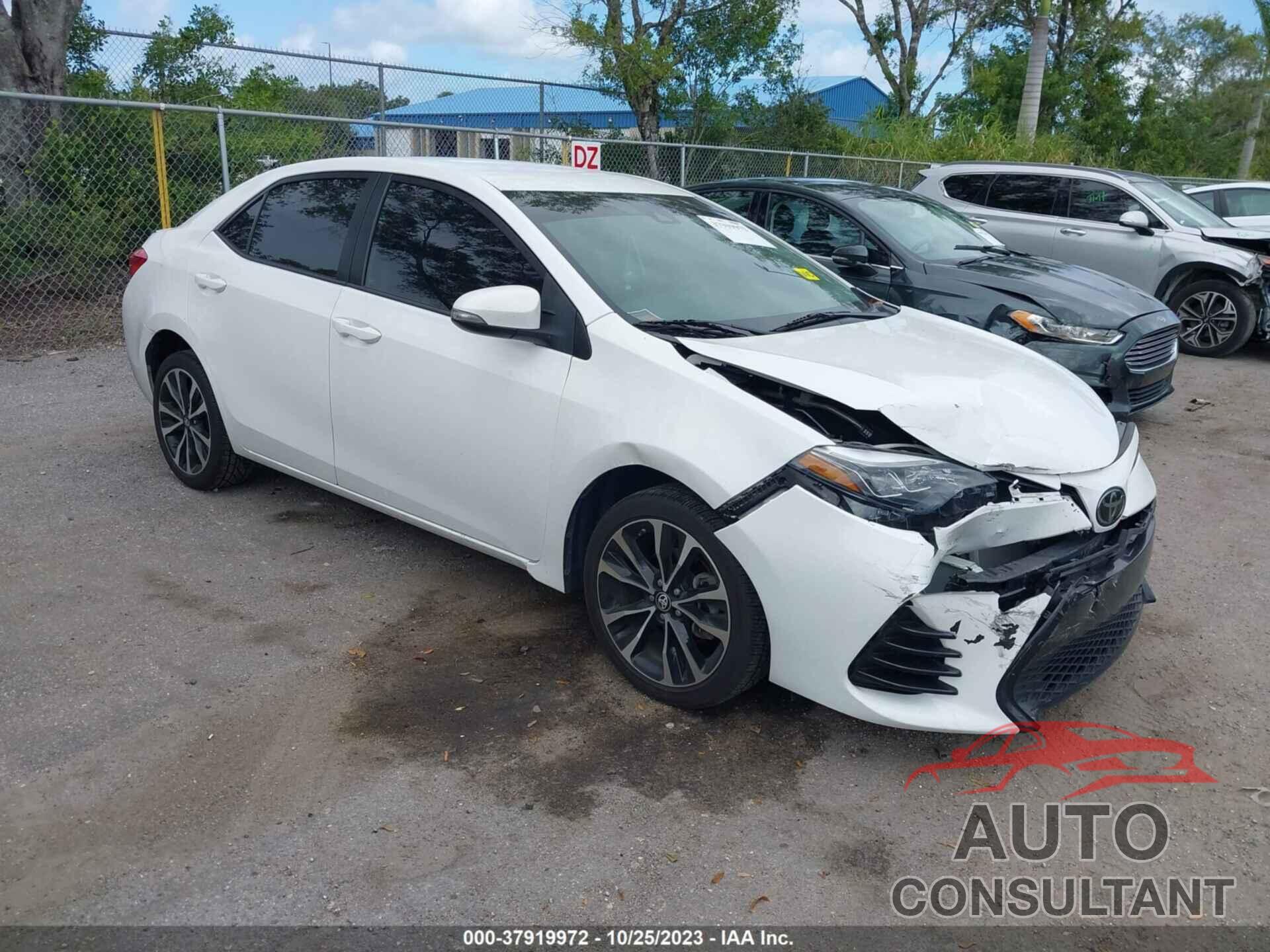 TOYOTA COROLLA 2018 - 5YFBURHE2JP820041
