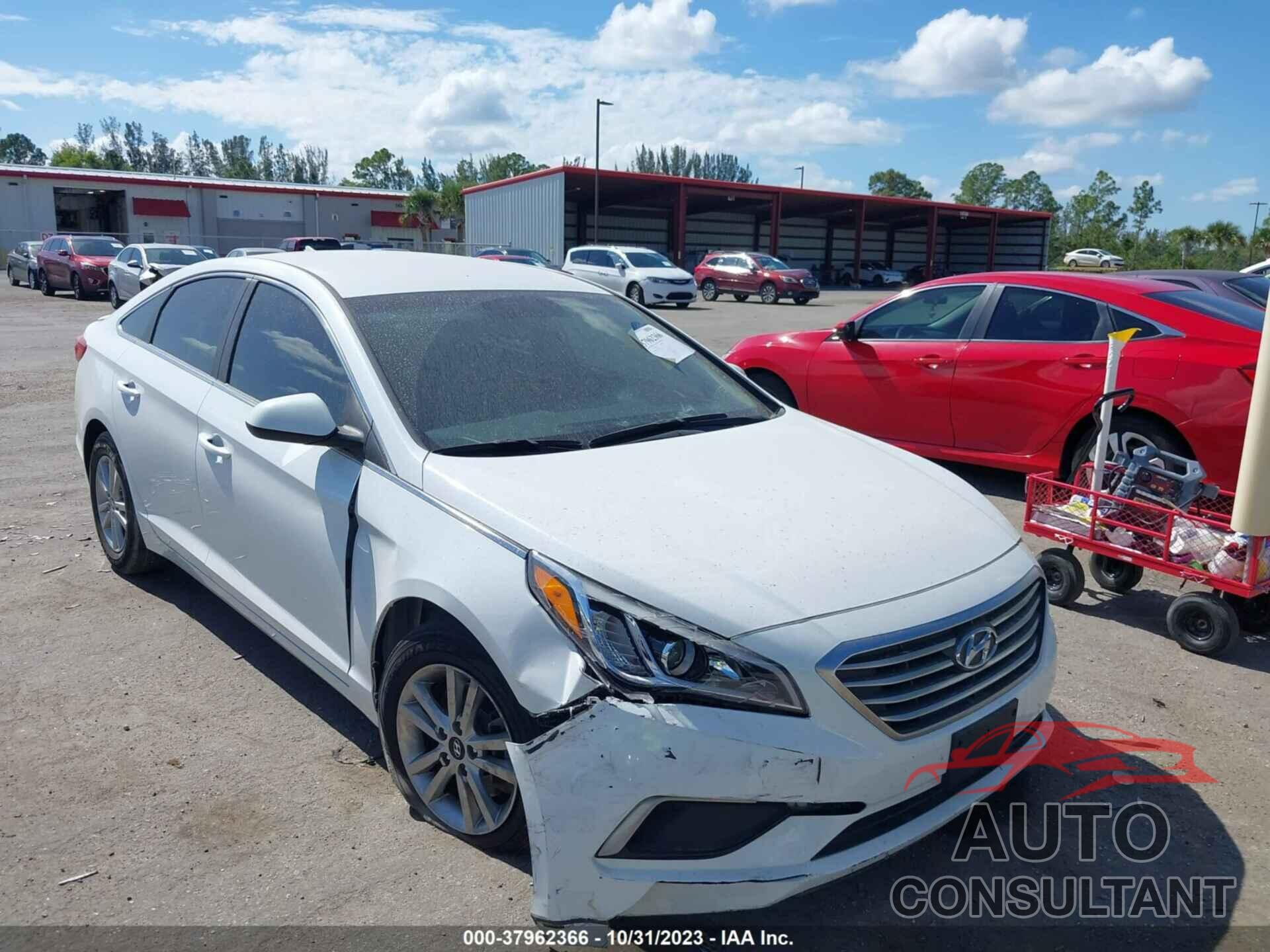HYUNDAI SONATA 2017 - 5NPE24AF2HH552155