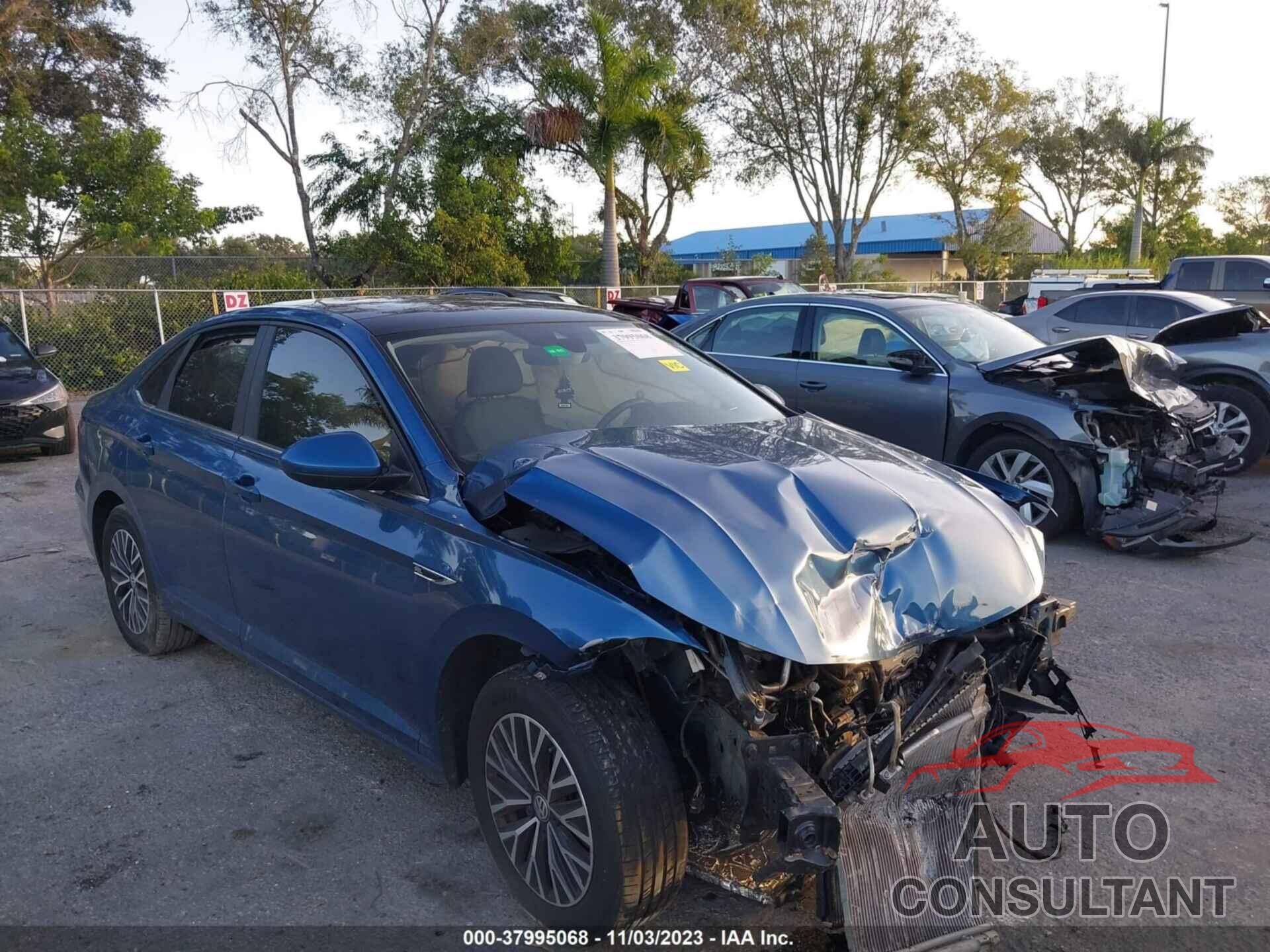 VOLKSWAGEN JETTA 2019 - 3VWE57BU3KM109582
