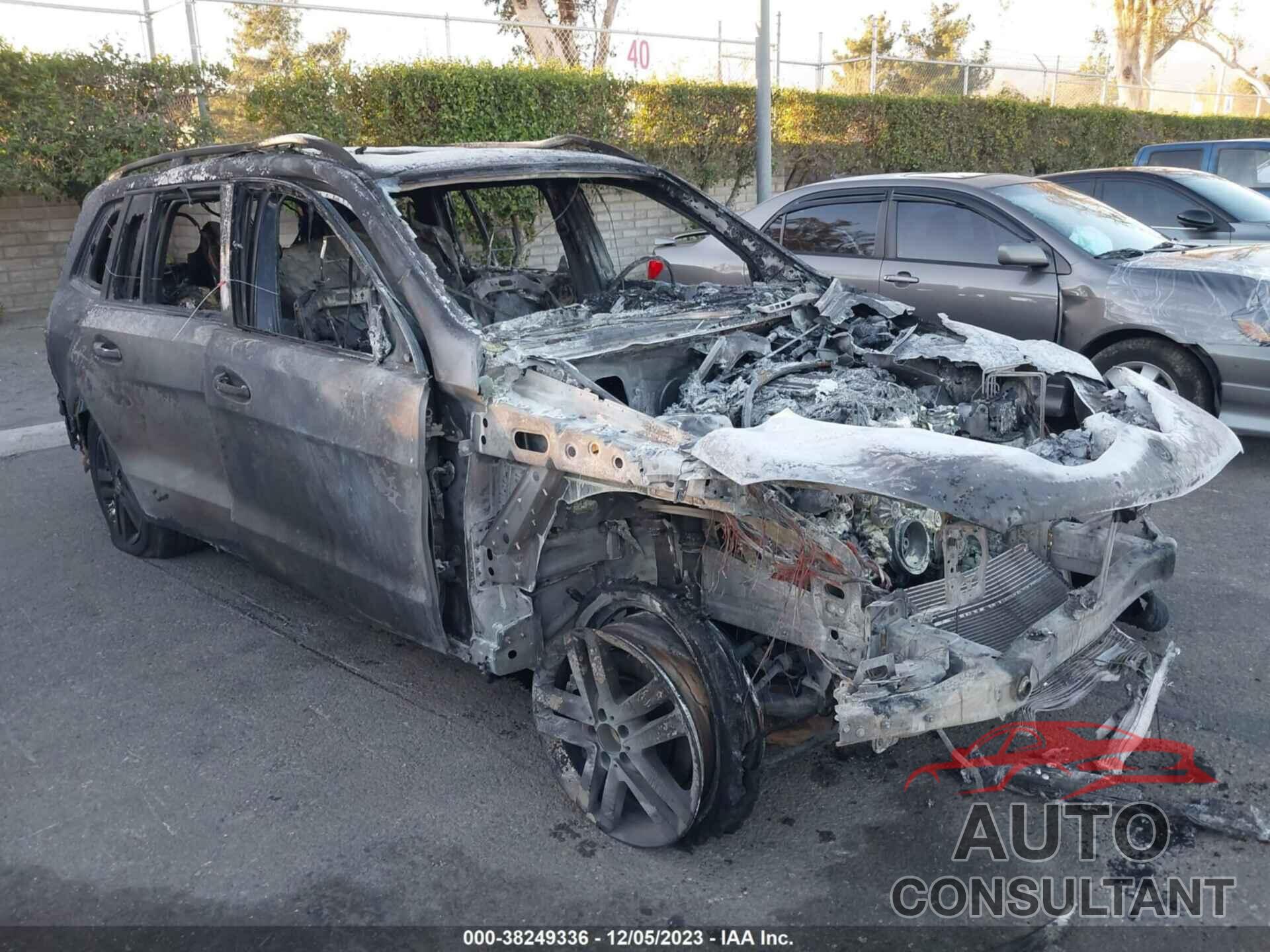 MERCEDES-BENZ GLS 450 2018 - 4JGDF6EE8JB160653