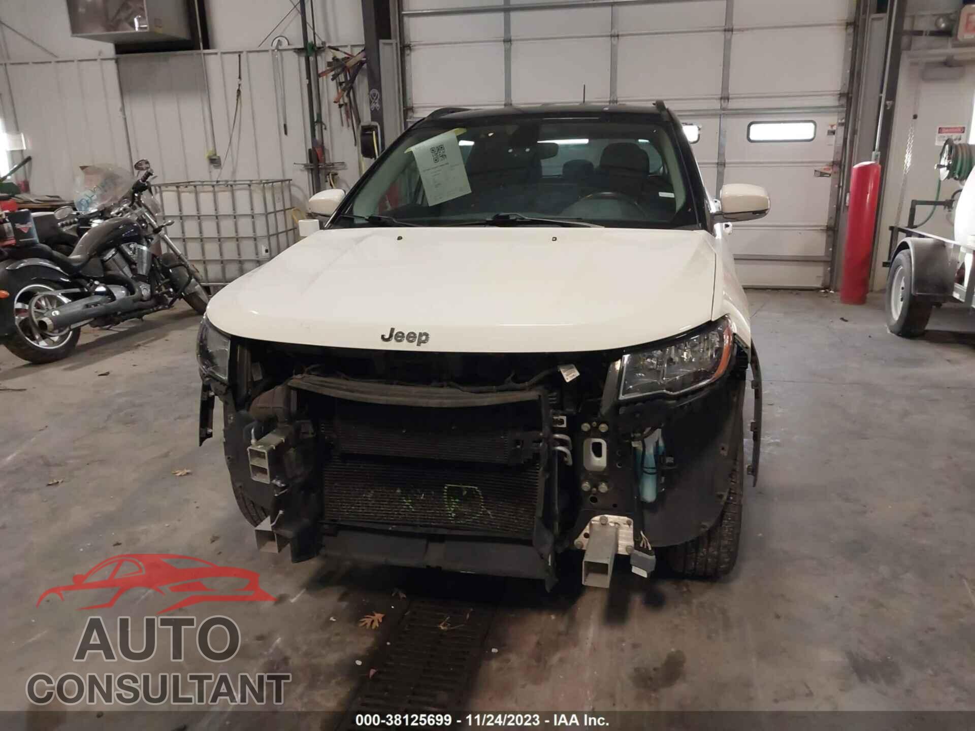 JEEP COMPASS 2019 - 3C4NJDCB4KT683155