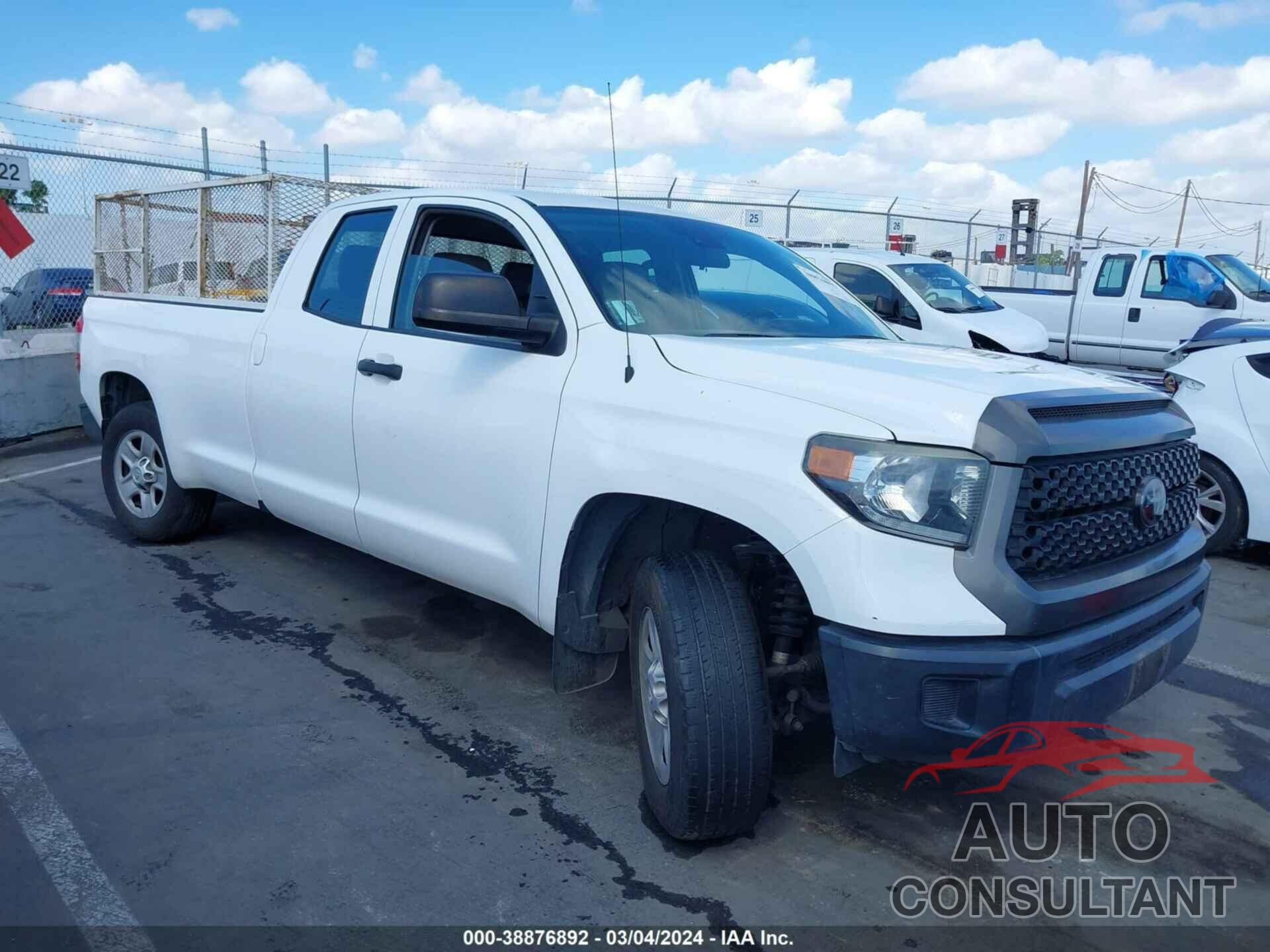 TOYOTA TUNDRA 2018 - 5TFTY5F19JX010263