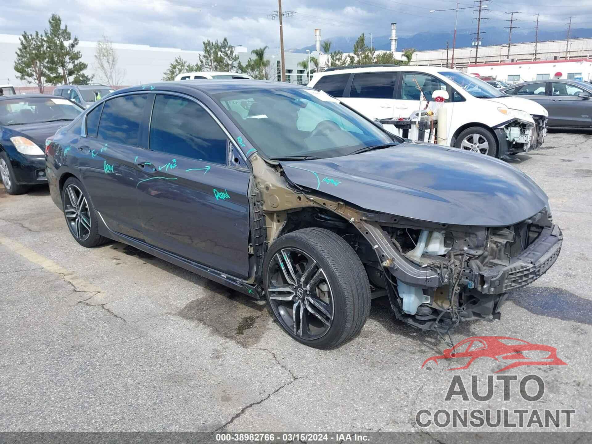 HONDA ACCORD 2017 - 1HGCR2F50HA145239