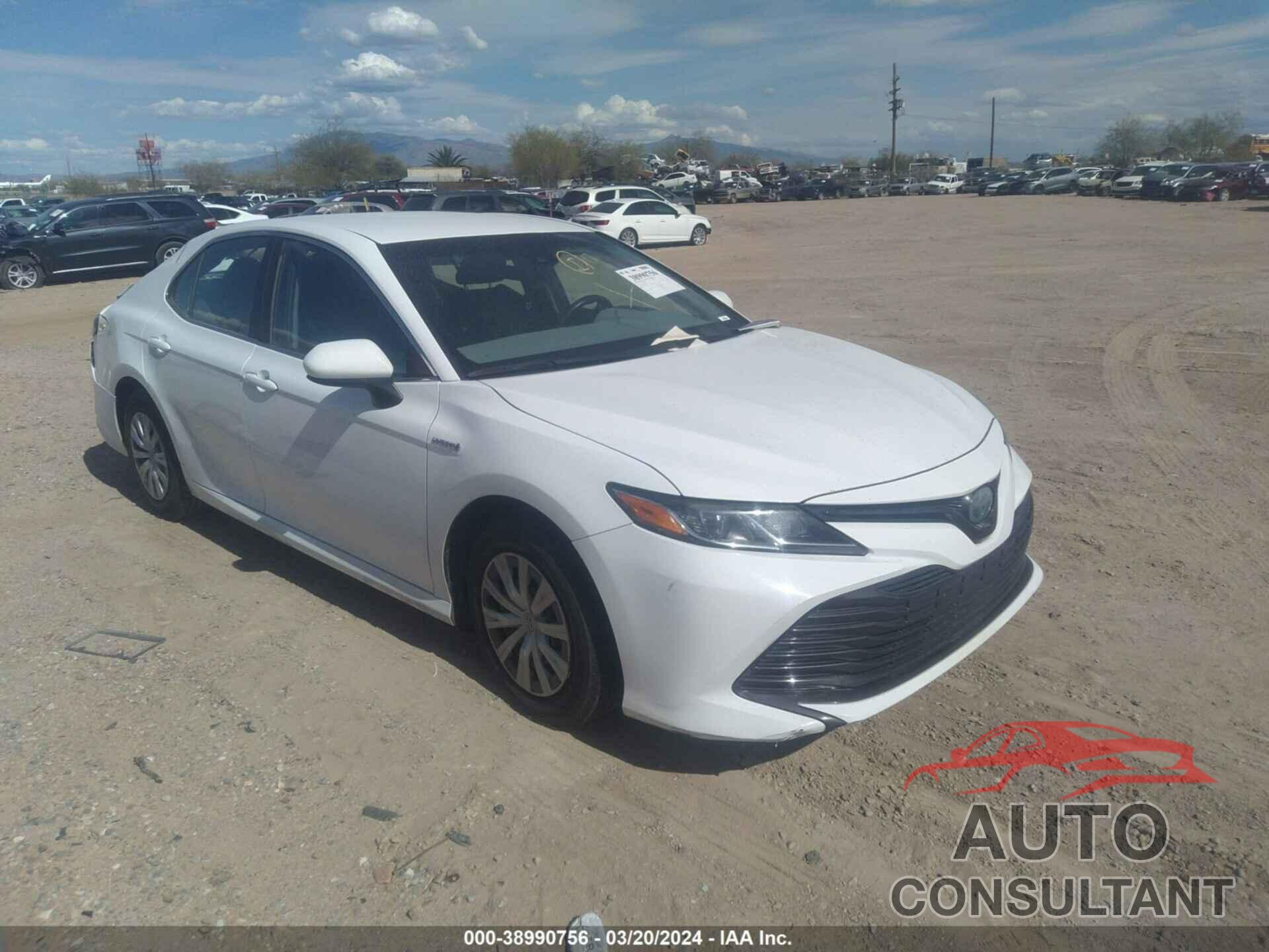 TOYOTA CAMRY 2018 - 4T1B31HK1JU505238