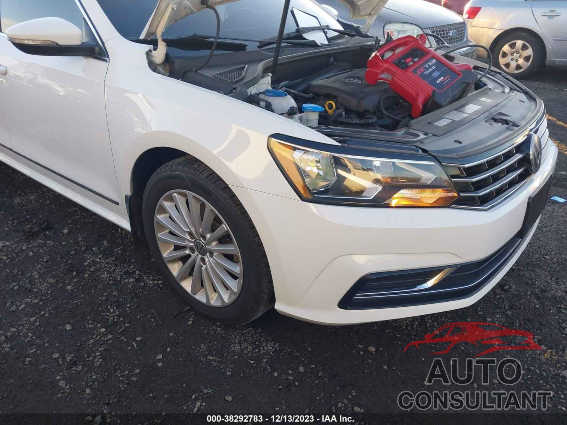 VOLKSWAGEN PASSAT 2017 - 1VWBT7A3XHC005974