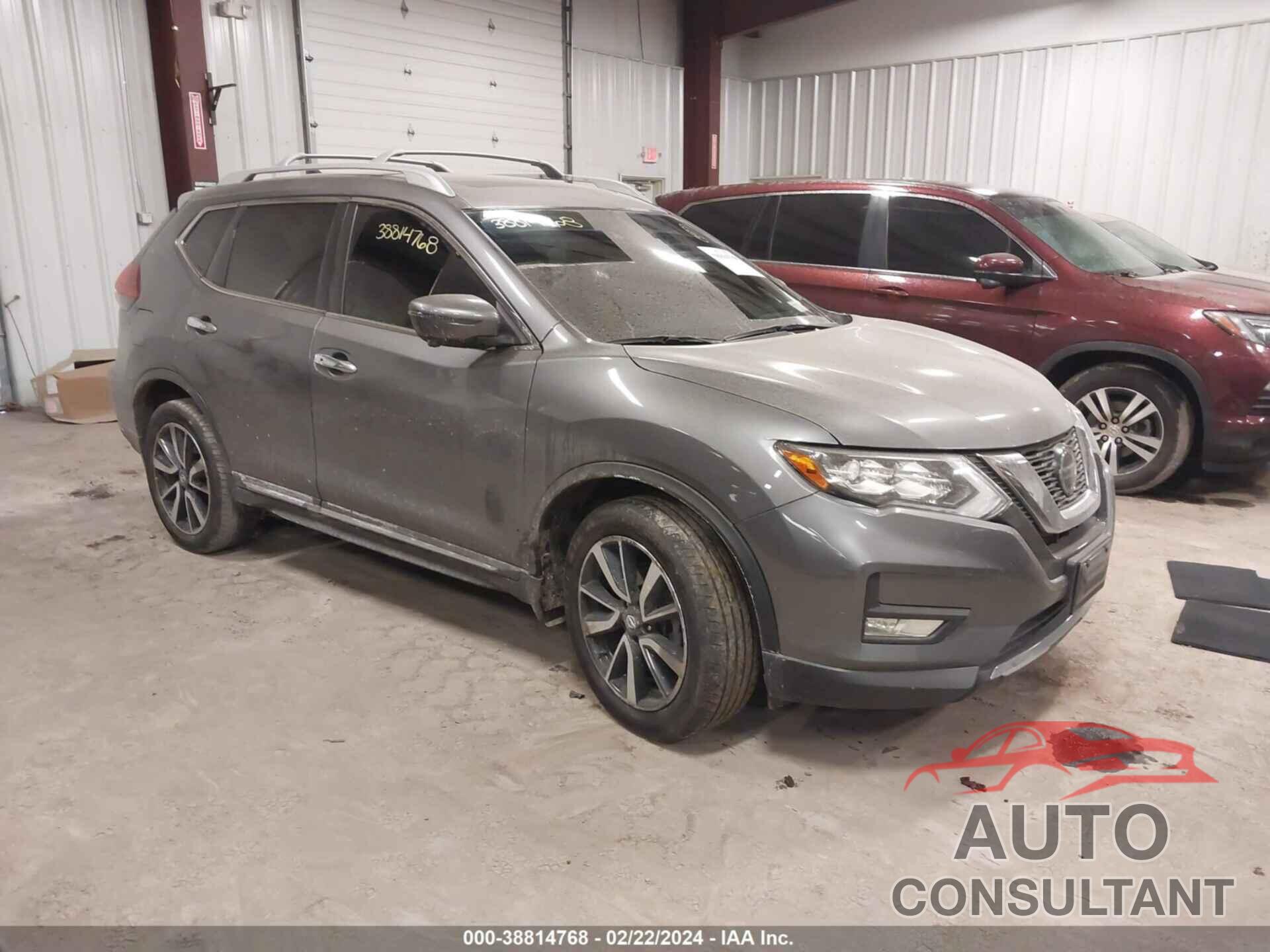 NISSAN ROGUE 2019 - 5N1AT2MV3KC786807