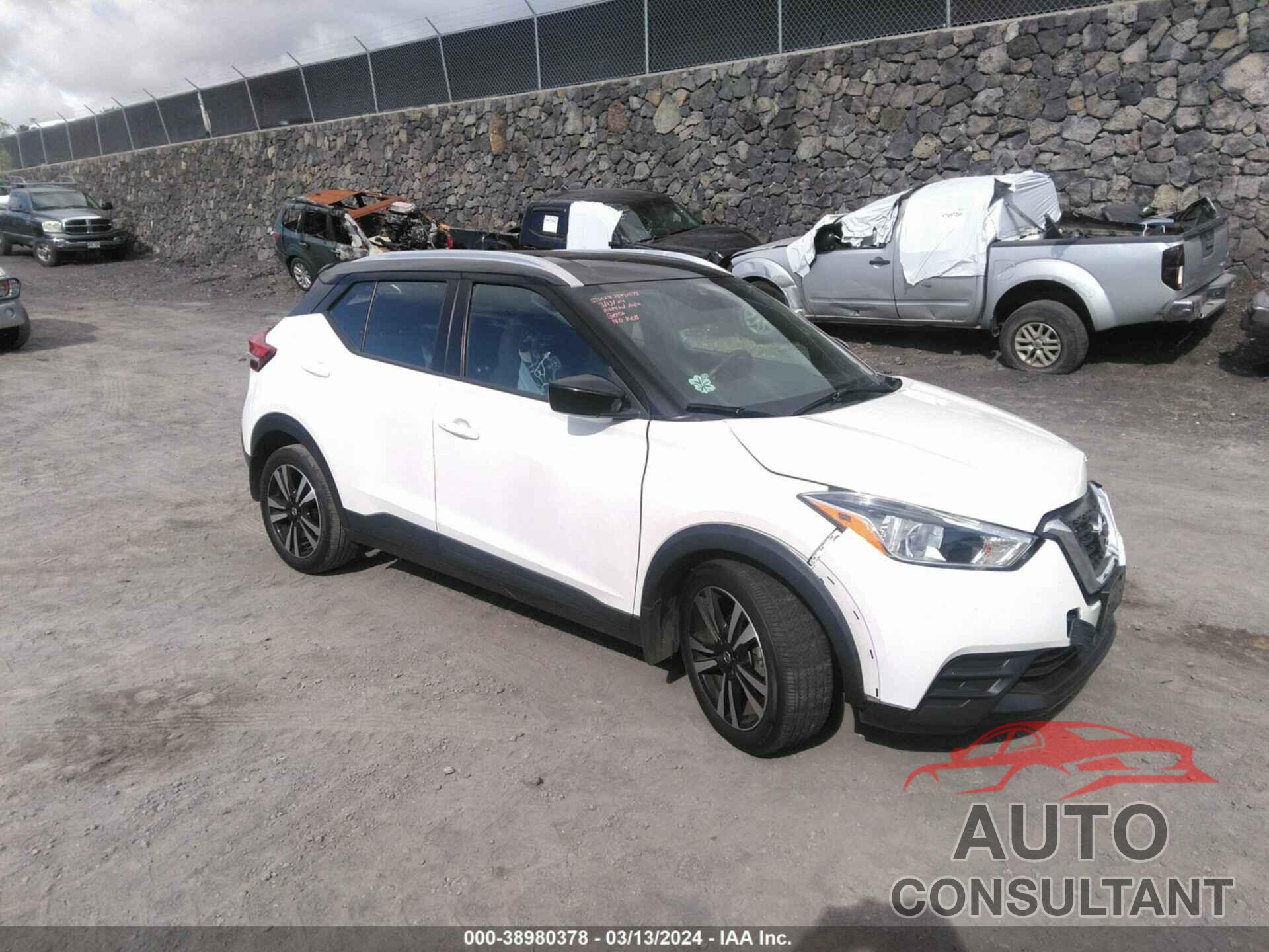 NISSAN KICKS 2020 - 3N1CP5CV4LL523142