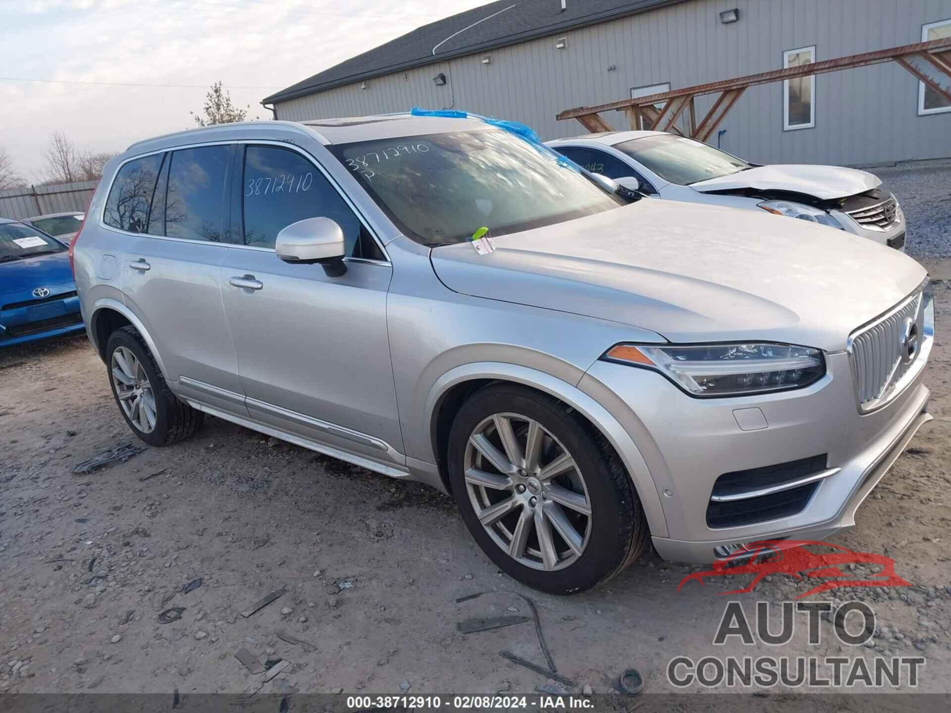 VOLVO XC90 2017 - YV4A22PL8H1173813