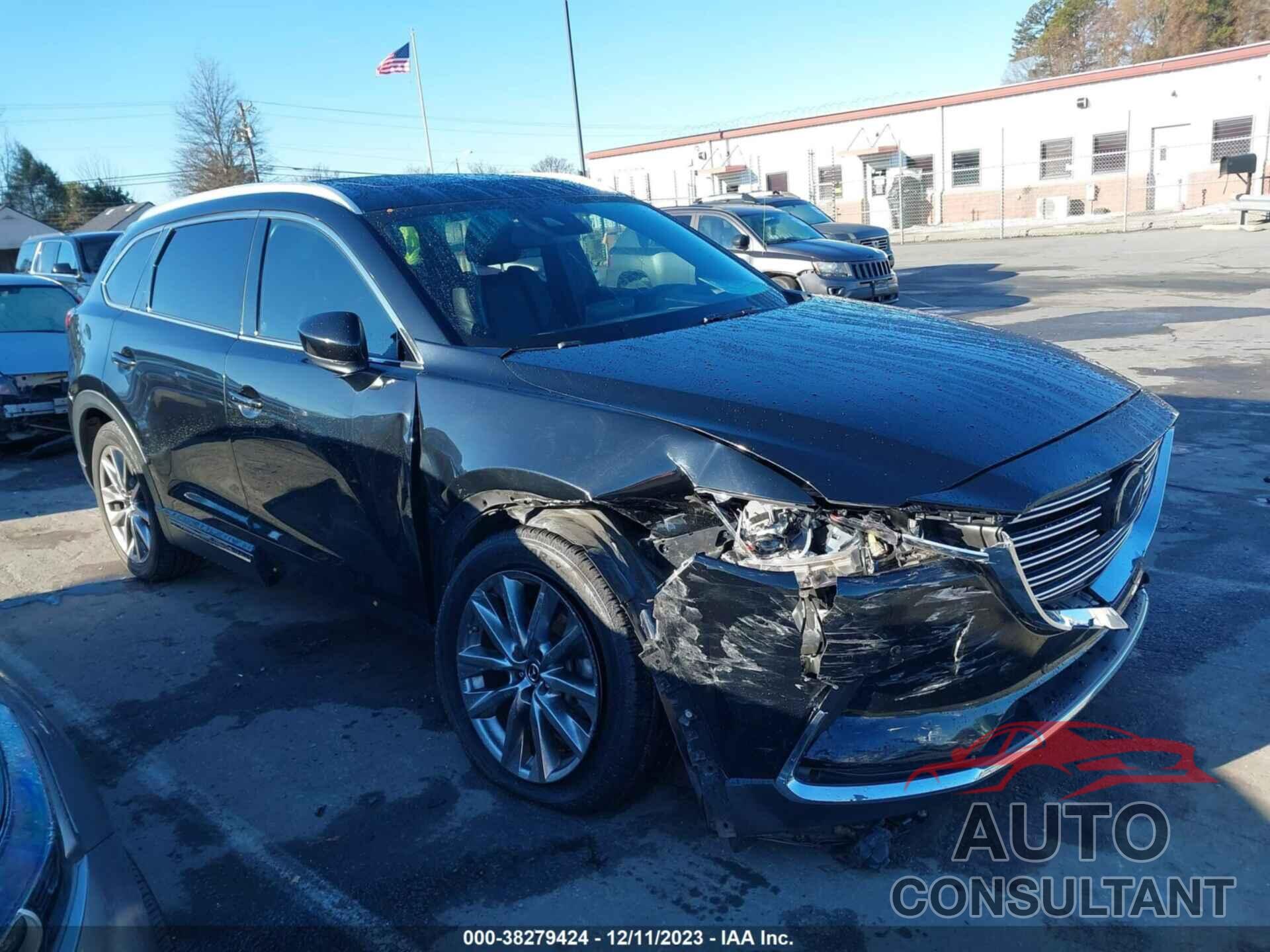 MAZDA CX-9 2018 - JM3TCADY8J0201275