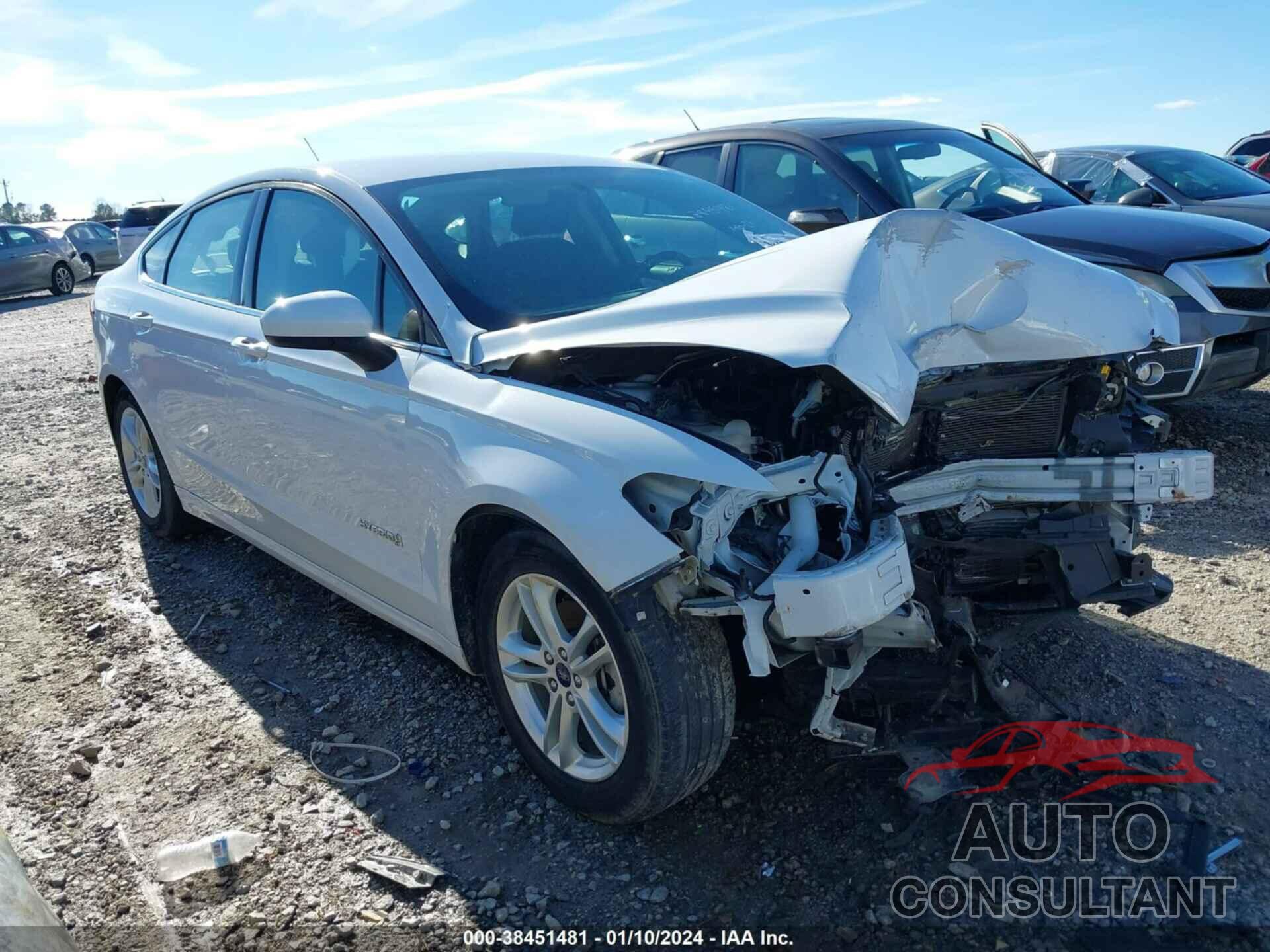 FORD FUSION 2018 - 3FA6P0LU4JR116619