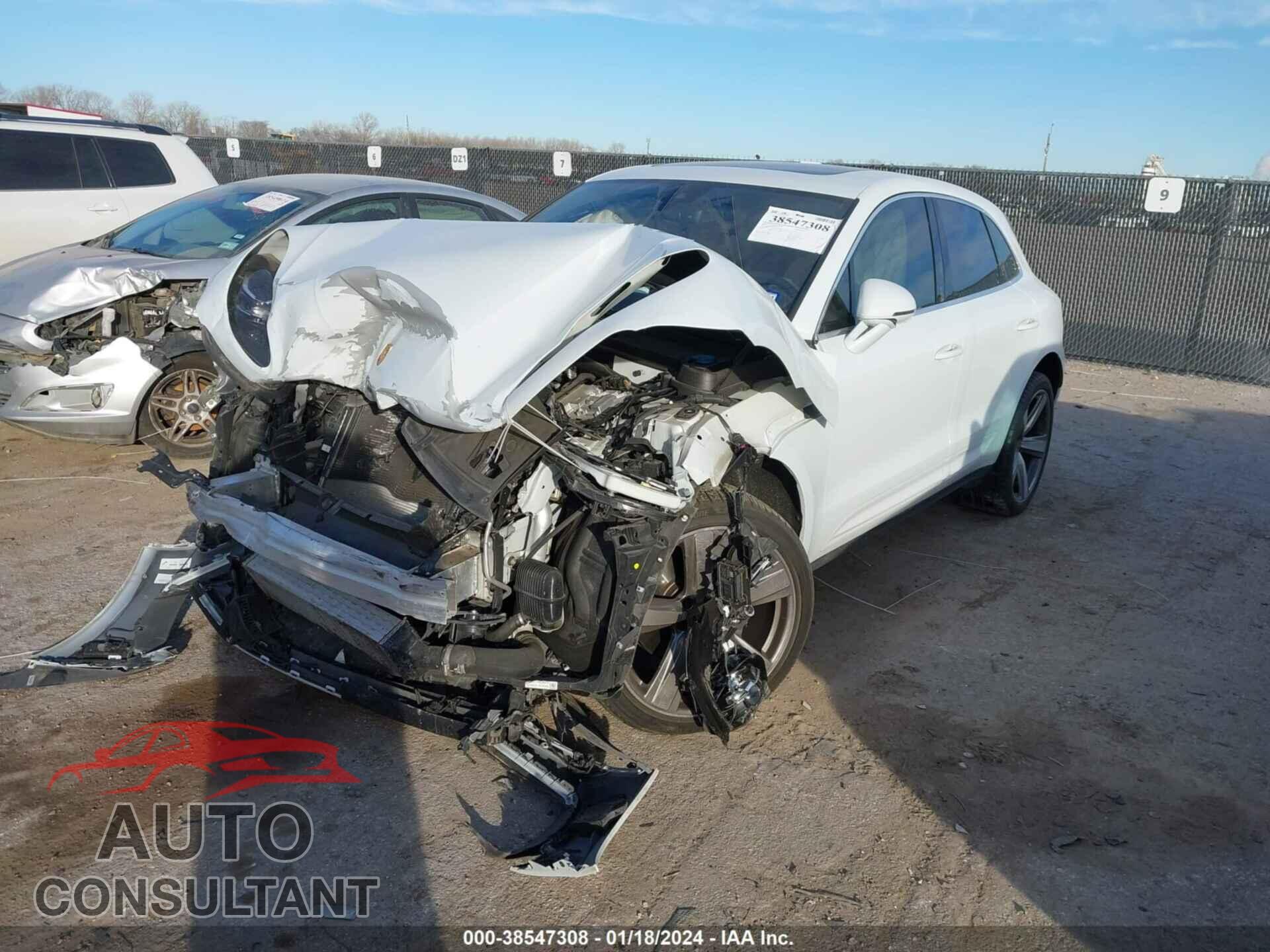 PORSCHE MACAN 2022 - WP1AA2A52NLB00323