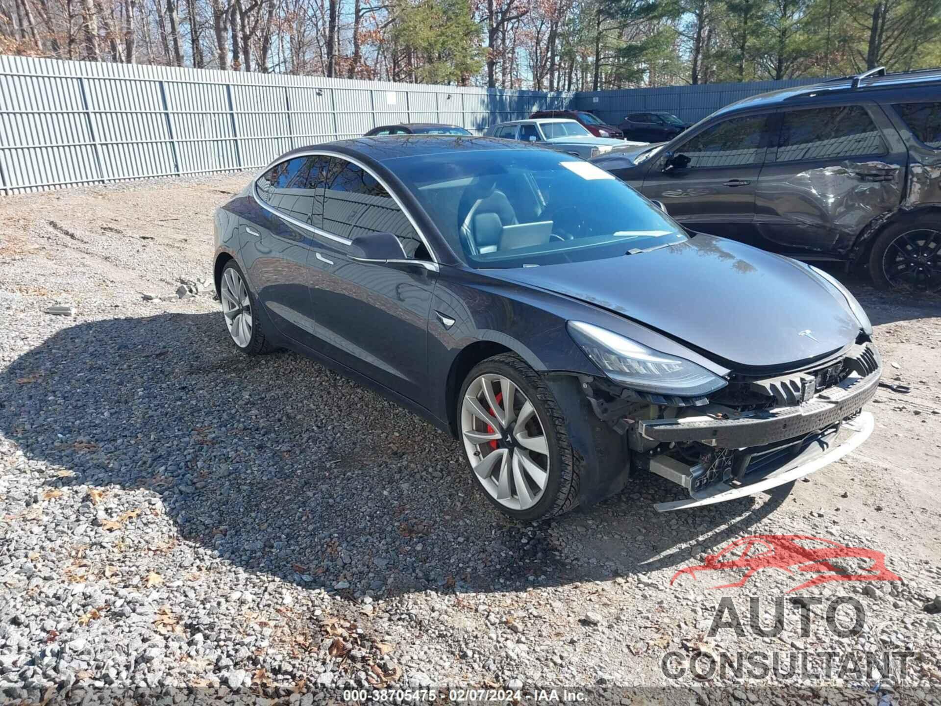 TESLA MODEL 3 2019 - 5YJ3E1EB6KF438699